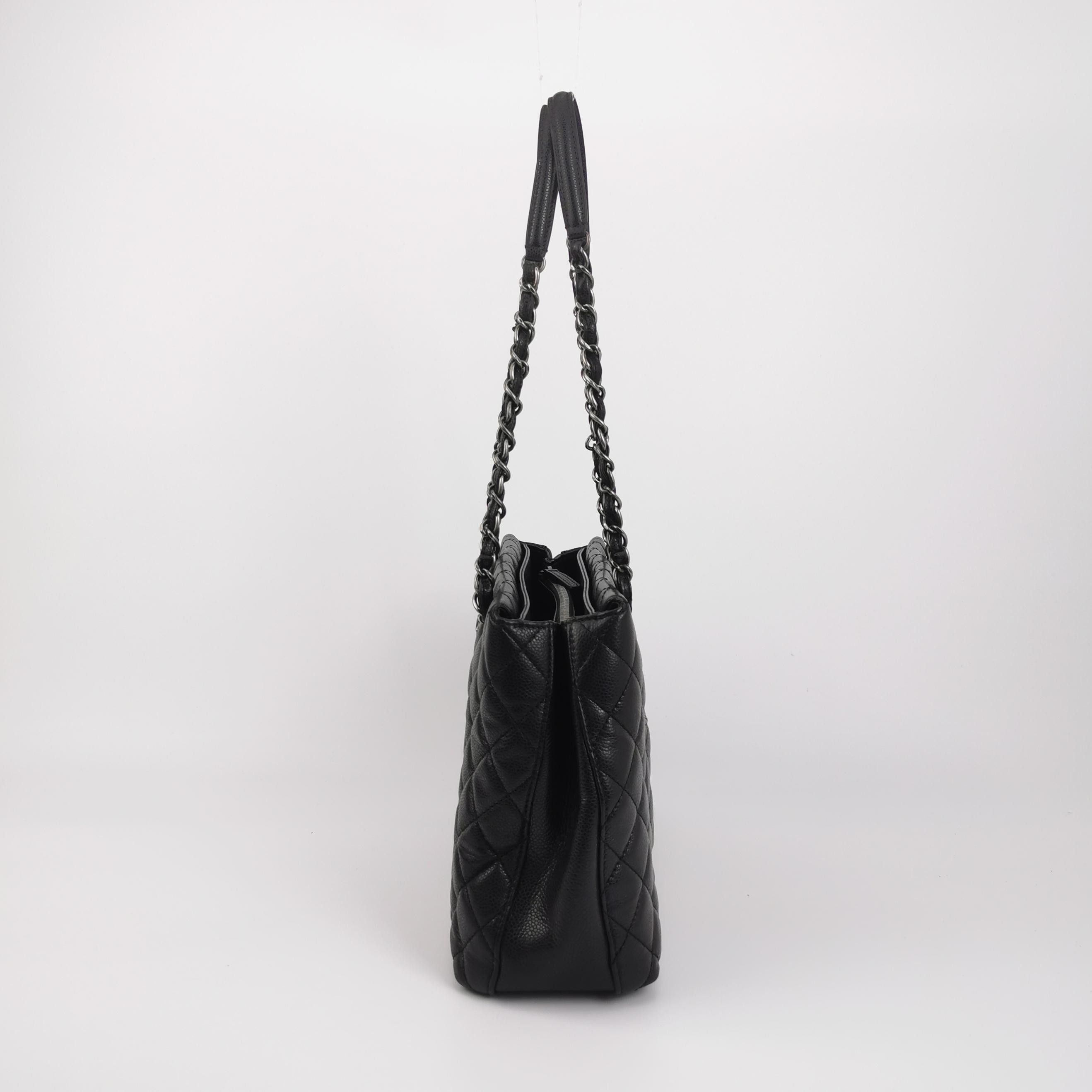 Chanel Chanel Women os Shoulder Bags Size ONE SIZE - 3 Thumbnail