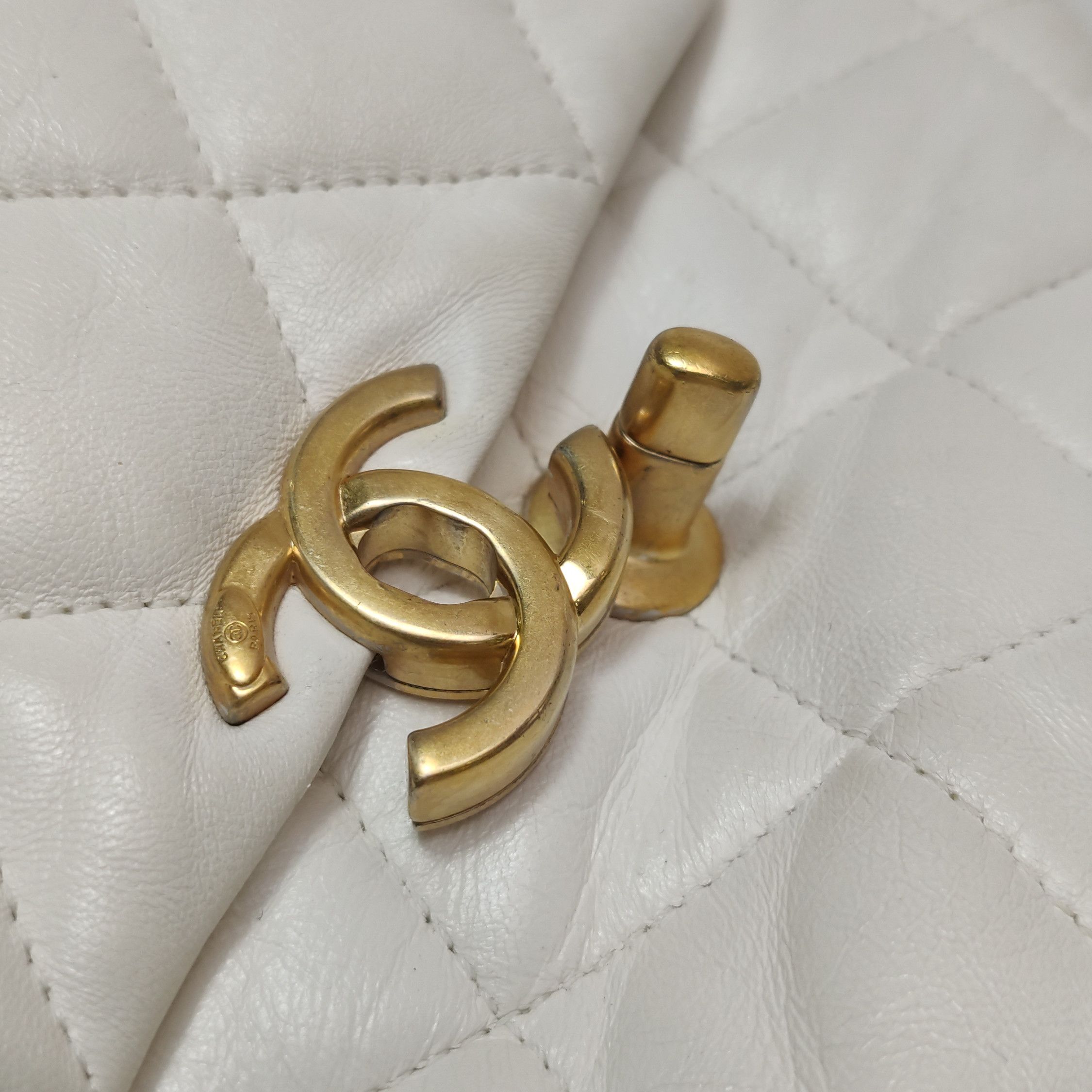 Chanel Chanel Women os Shoulder Bags Size ONE SIZE - 14 Thumbnail