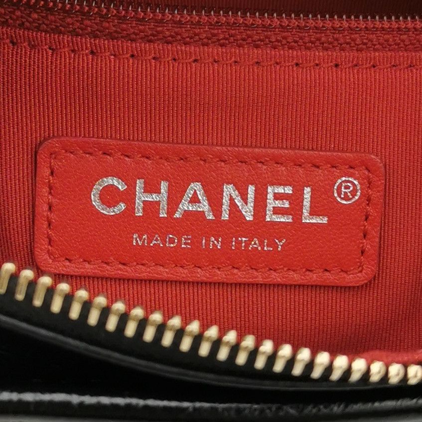 Chanel Chanel Women os Crossbody Bags Size ONE SIZE - 8 Thumbnail
