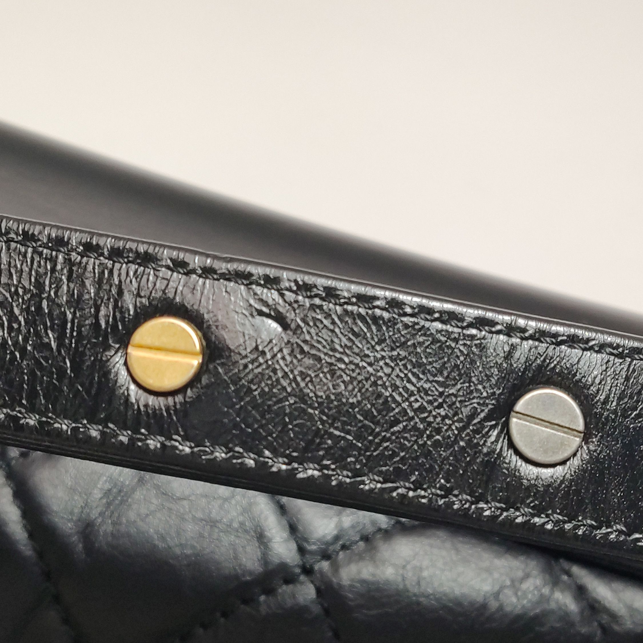 Chanel Chanel Women os Crossbody Bags Size ONE SIZE - 25 Thumbnail