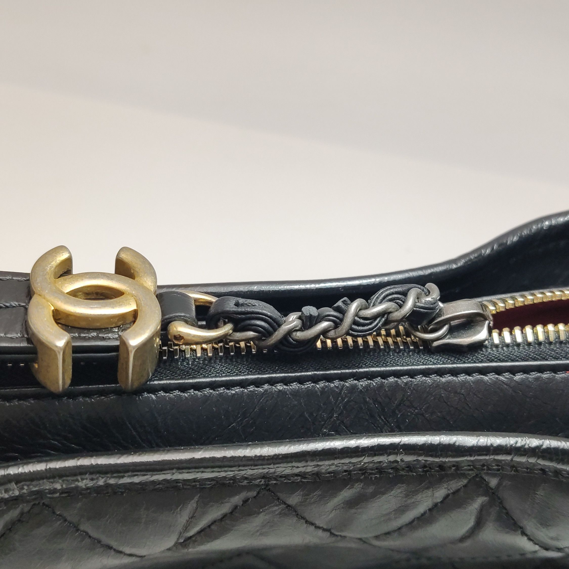 Chanel Chanel Women os Crossbody Bags Size ONE SIZE - 10 Thumbnail