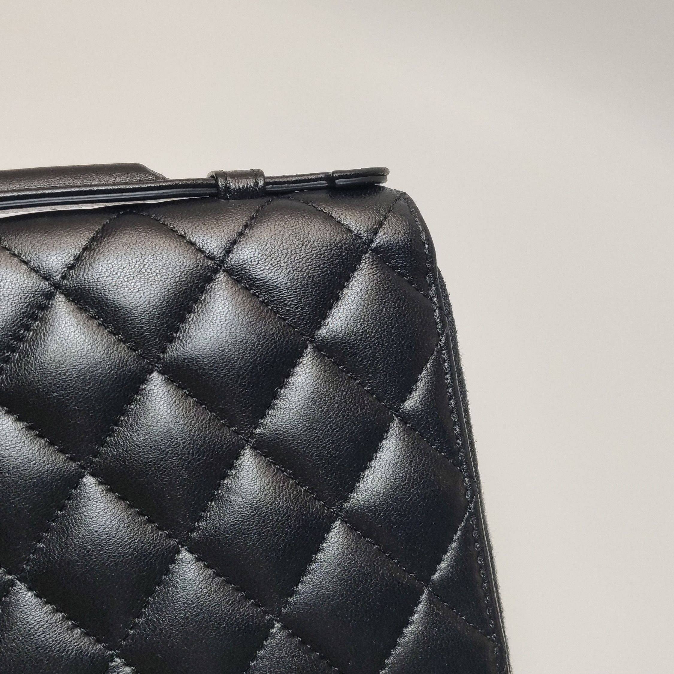 Chanel Chanel Women os Clutches Size ONE SIZE - 15 Thumbnail