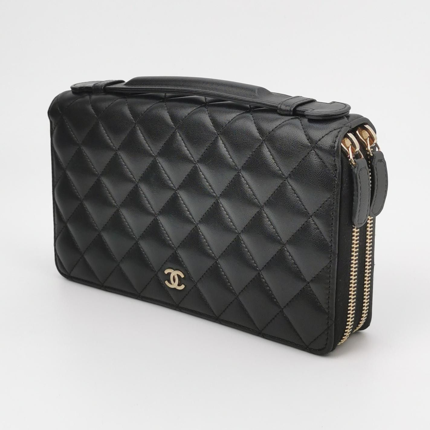 Chanel Chanel Women os Clutches Size ONE SIZE - 2 Thumbnail