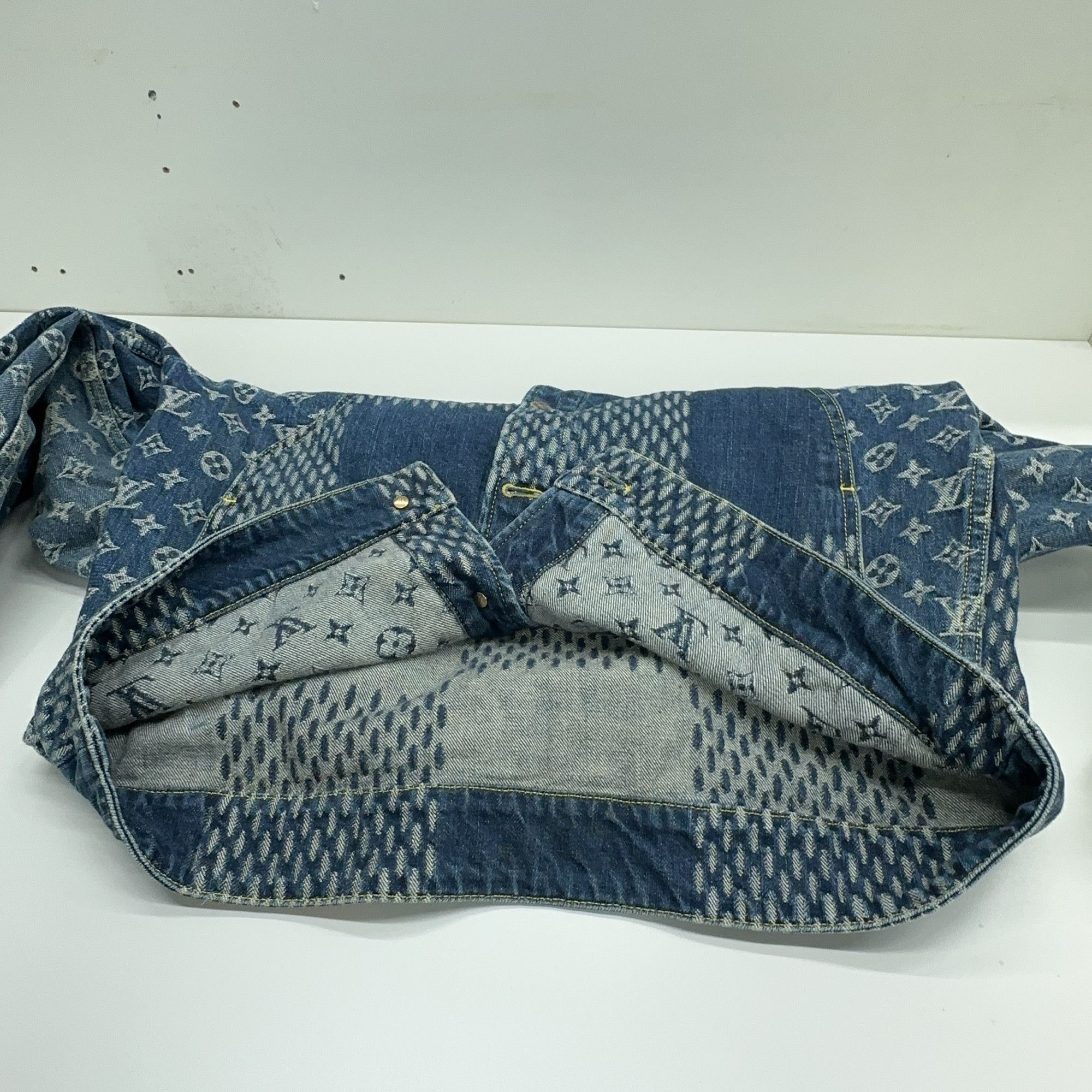 Louis Vuitton Louis Vuitton x Nigo Monogram Denim Jacket Size S Size US S / EU 44-46 / 1 - 8 Thumbnail