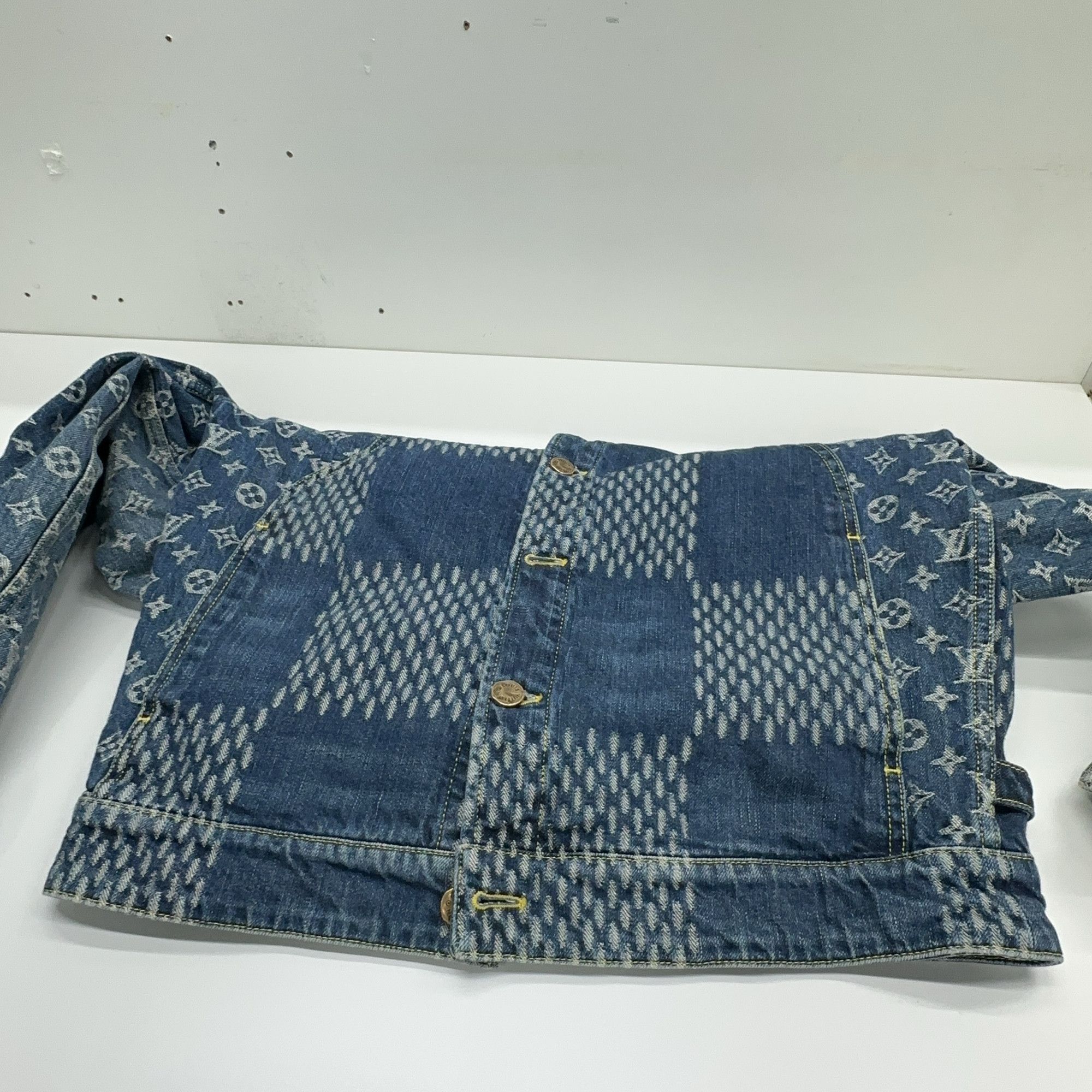 Louis Vuitton Louis Vuitton x Nigo Monogram Denim Jacket Size S Size US S / EU 44-46 / 1 - 7 Thumbnail