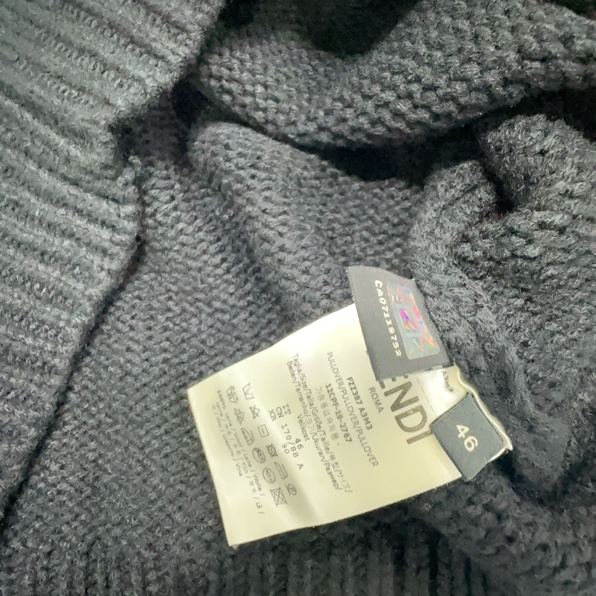 Fendi Fendi Logo Wool Sweater Size S Size US S / EU 44-46 / 1 - 3 Thumbnail