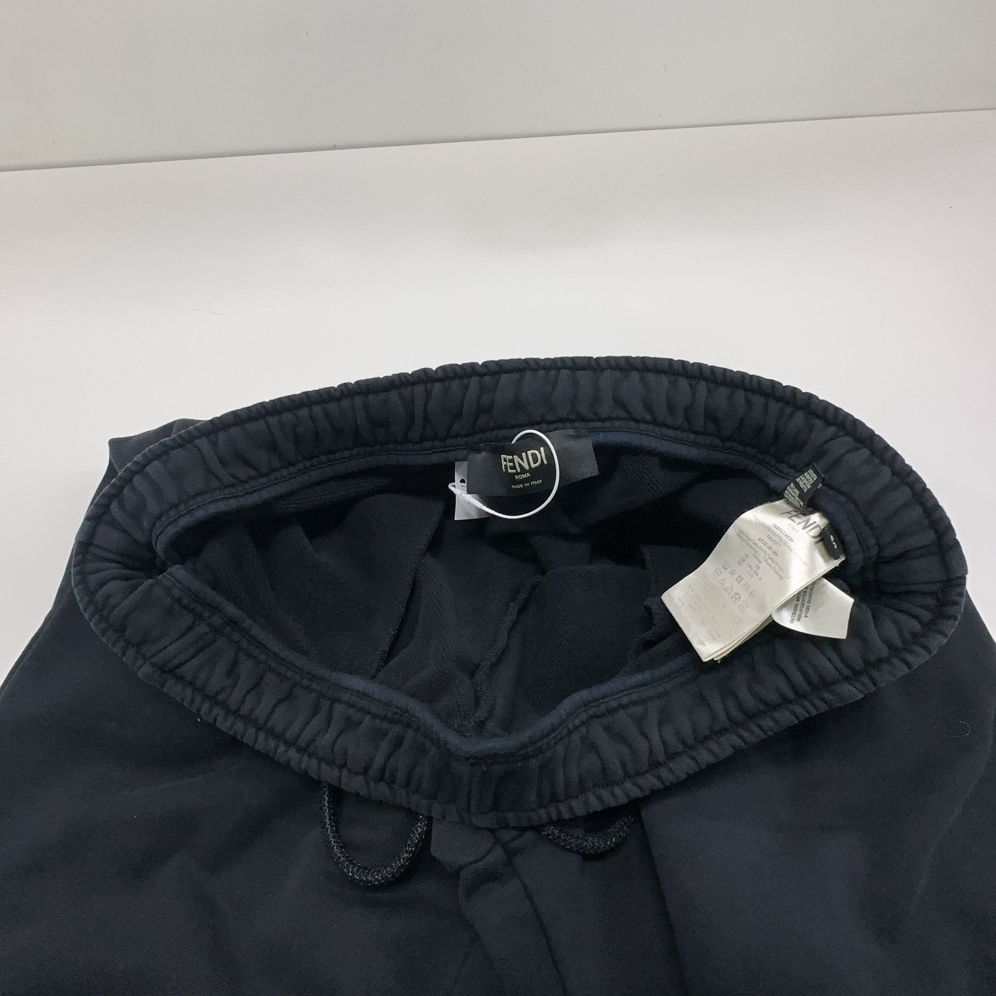 Fendi Fendi Bag Bugs Sweatpants Size 50 Size US 34 / EU 50 - 5 Thumbnail