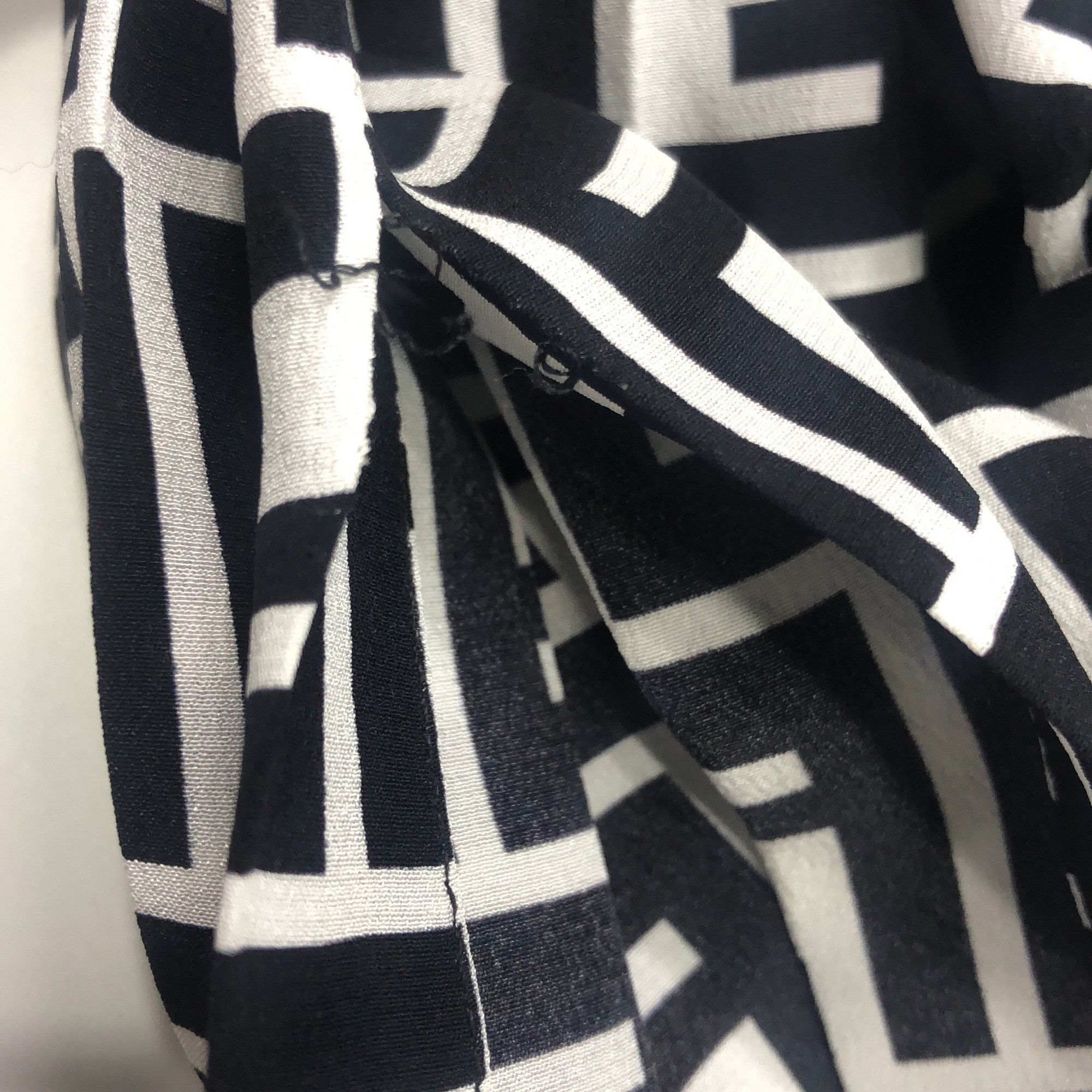 Fendi Fendi FF Logo Print Silk Midi Skirt Size IT 38 Size 26" / US 2 / IT 38 - 6 Thumbnail