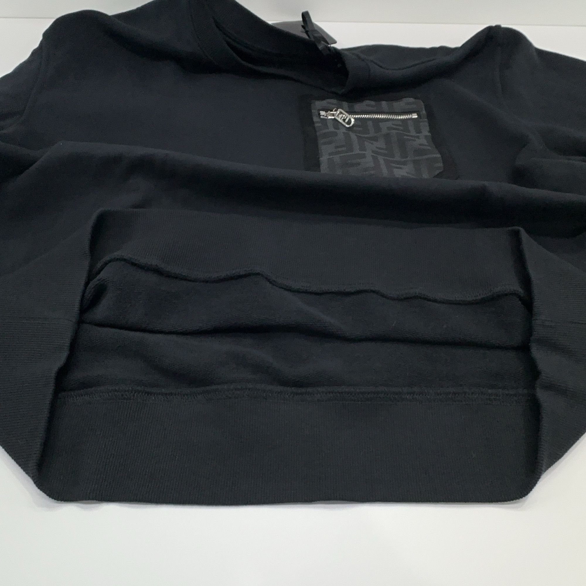 Fendi Fendi FF Monogram Pocket Sweatshirt M Size US M / EU 48-50 / 2 - 7 Thumbnail