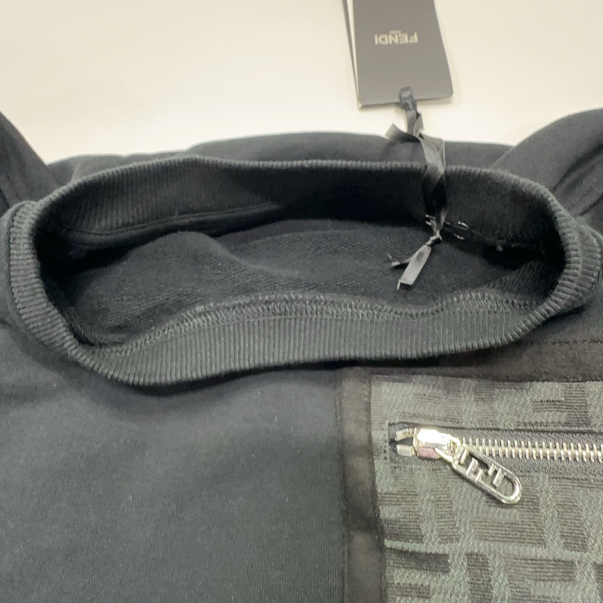 Fendi Fendi FF Monogram Pocket Sweatshirt M Size US M / EU 48-50 / 2 - 6 Thumbnail