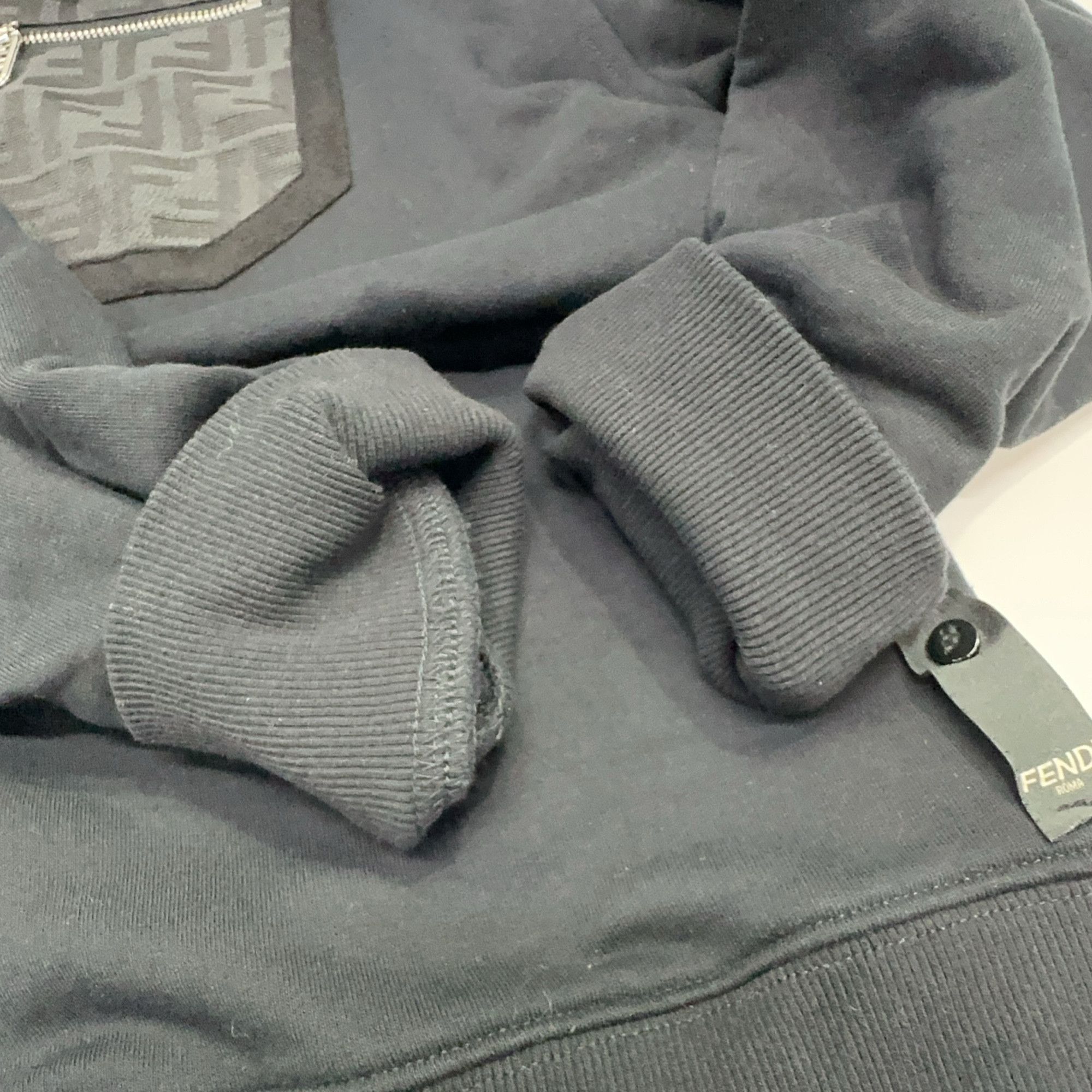 Fendi Fendi FF Monogram Pocket Sweatshirt M Size US M / EU 48-50 / 2 - 8 Thumbnail