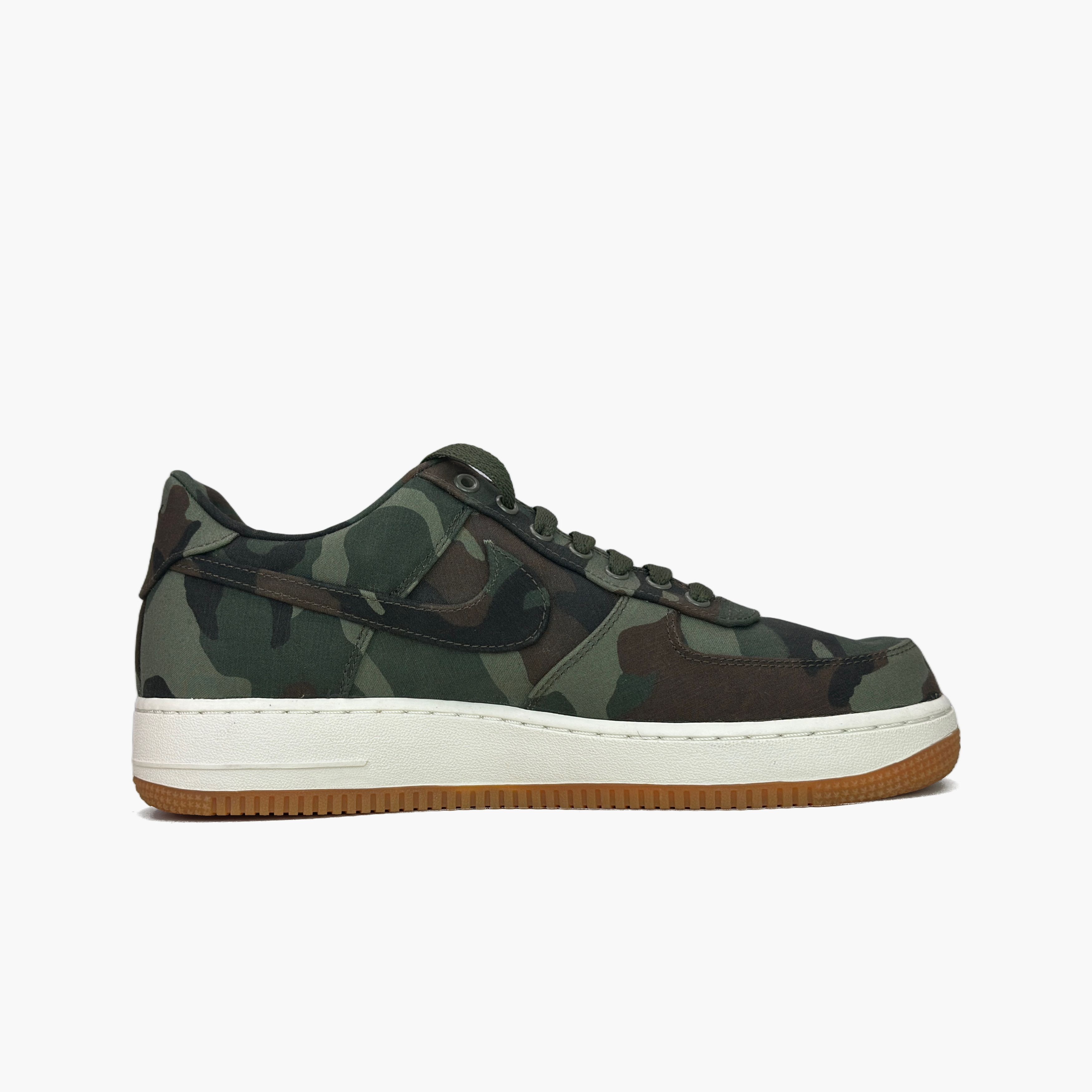 Nike Supreme x Nike Air Force 1 Camo Low-Top Sneakers US 9.5 Size US 10 / EU 43 - 2 Thumbnail