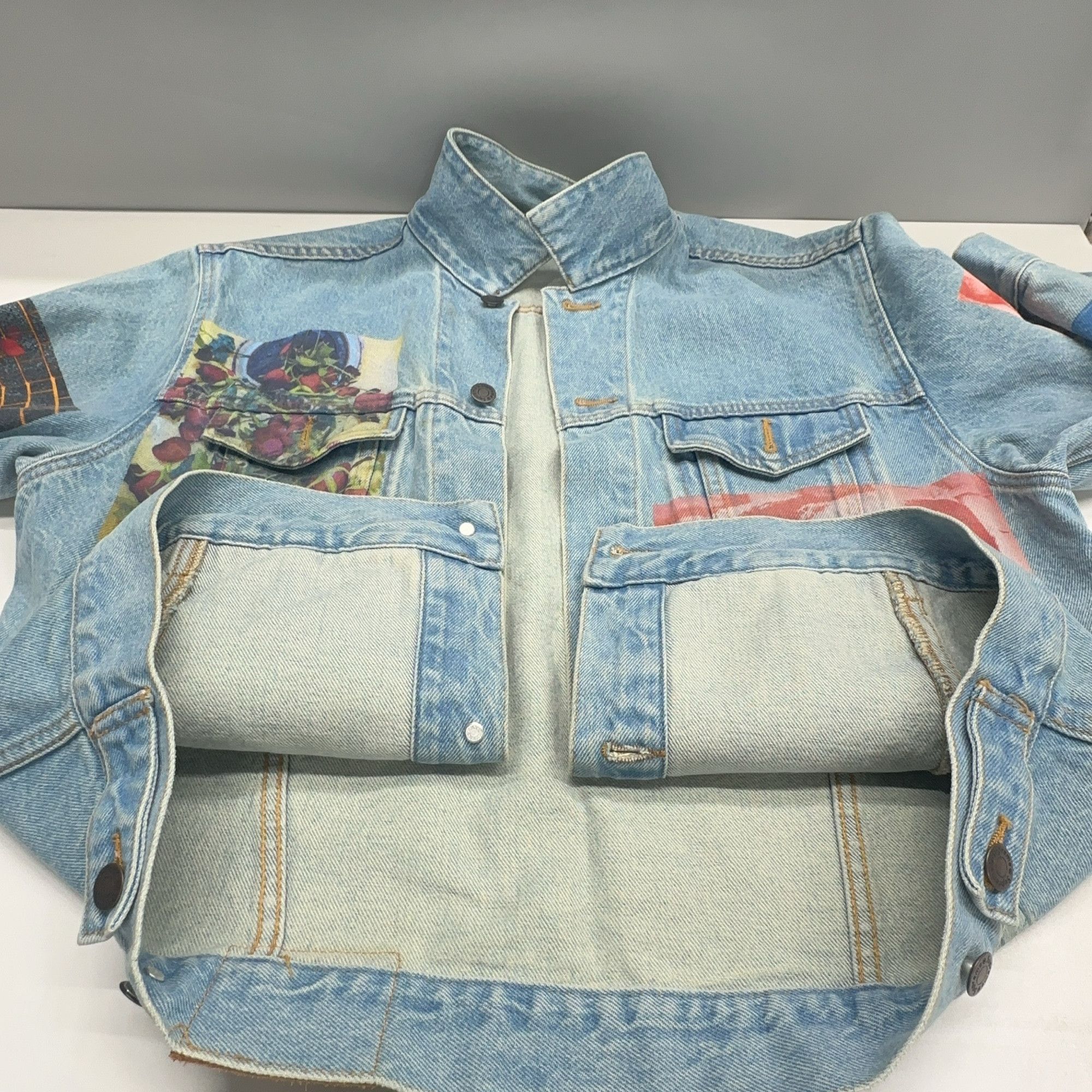 Supreme Supreme Collage Graphic Denim Jacket Size L Size US L / EU 52-54 / 3 - 7 Thumbnail