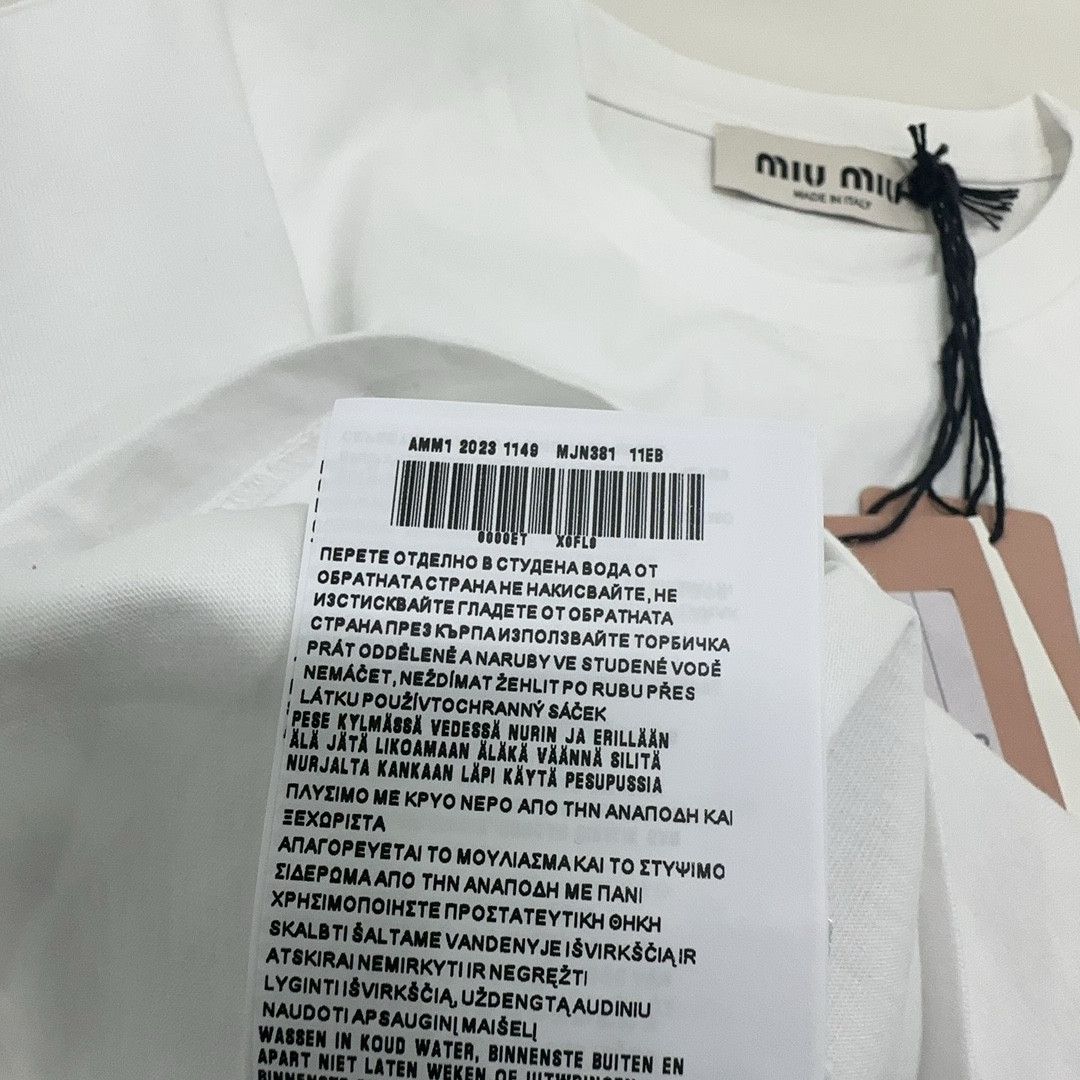 Miu Miu Miu Miu Logo T-Shirt Size XS Size XS / US 0-2 / IT 36-38 - 5 Thumbnail