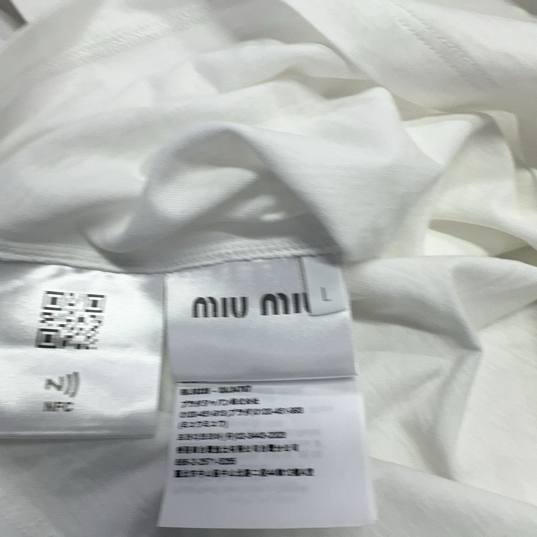 Miu Miu Miu Miu Logo Patch T-Shirt Size L Size L / US 10 / IT 46 - 5 Thumbnail