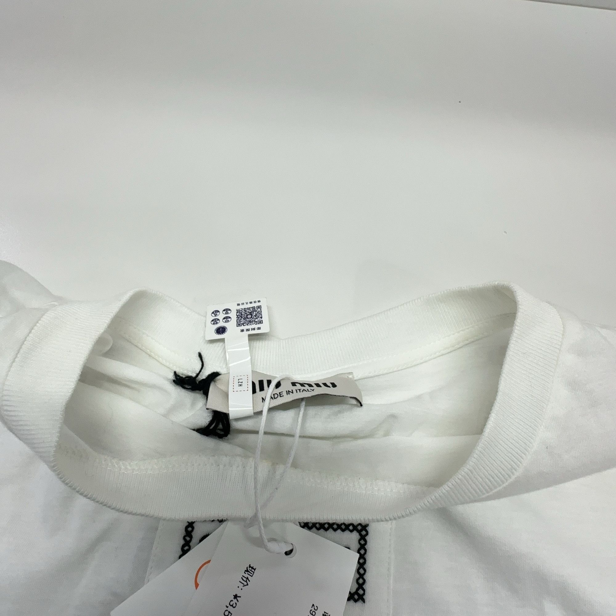 Miu Miu Miu Miu Logo Patch T-Shirt Size L Size L / US 10 / IT 46 - 7 Thumbnail