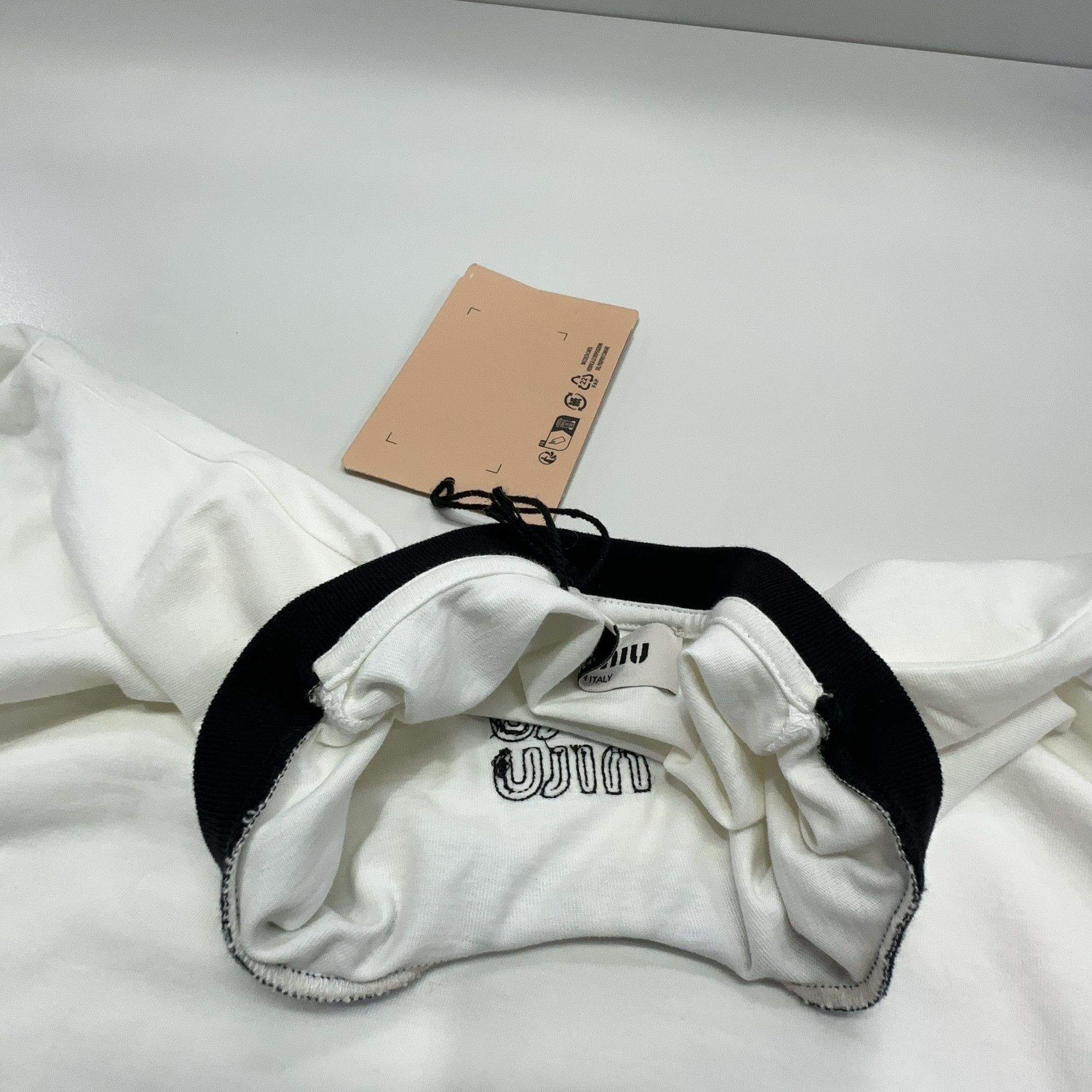 Miu Miu Miu Miu Logo Print T-Shirt Size XS Size XS / US 0-2 / IT 36-38 - 13 Thumbnail