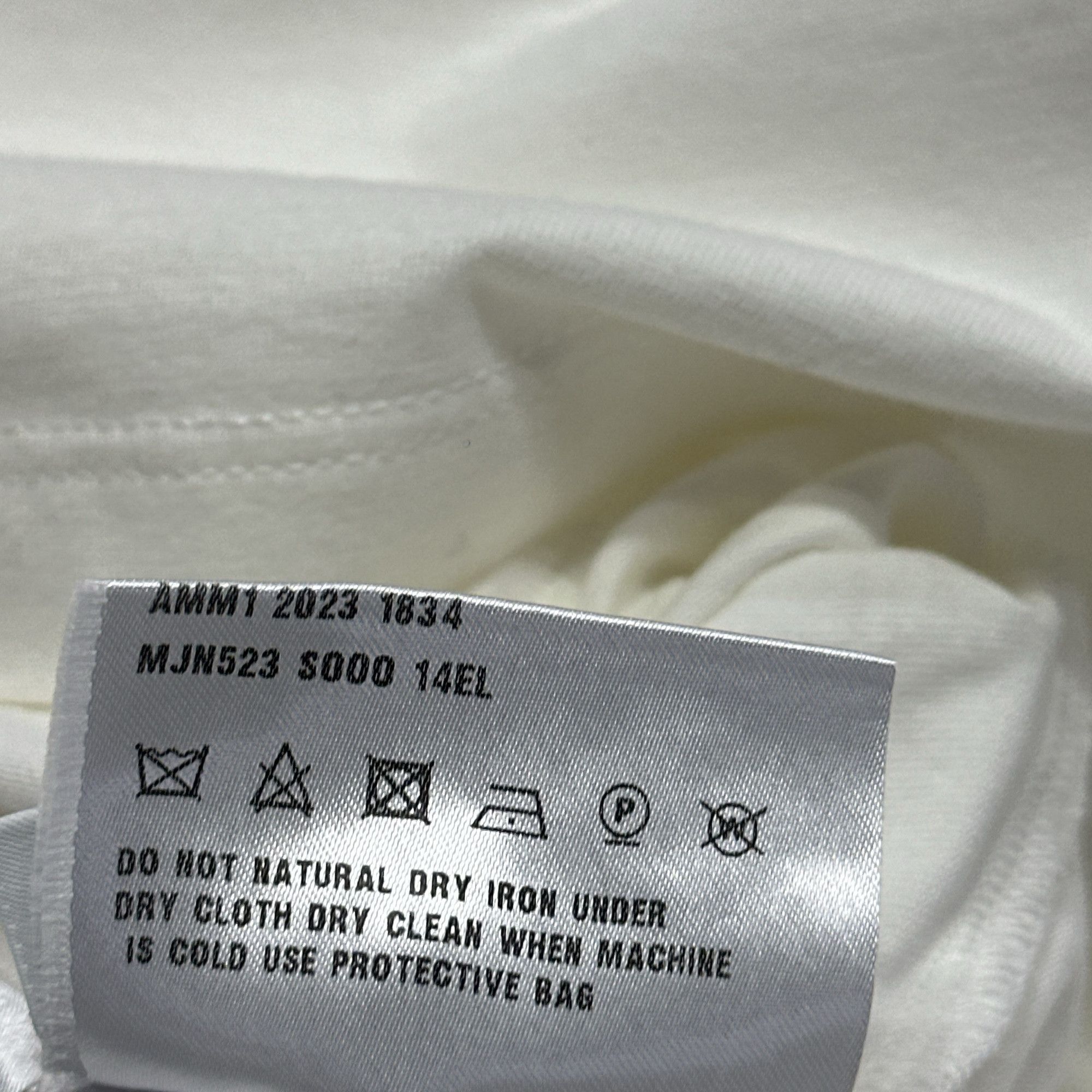 Miu Miu Miu Miu Logo Print T-Shirt Size XS Size XS / US 0-2 / IT 36-38 - 12 Thumbnail