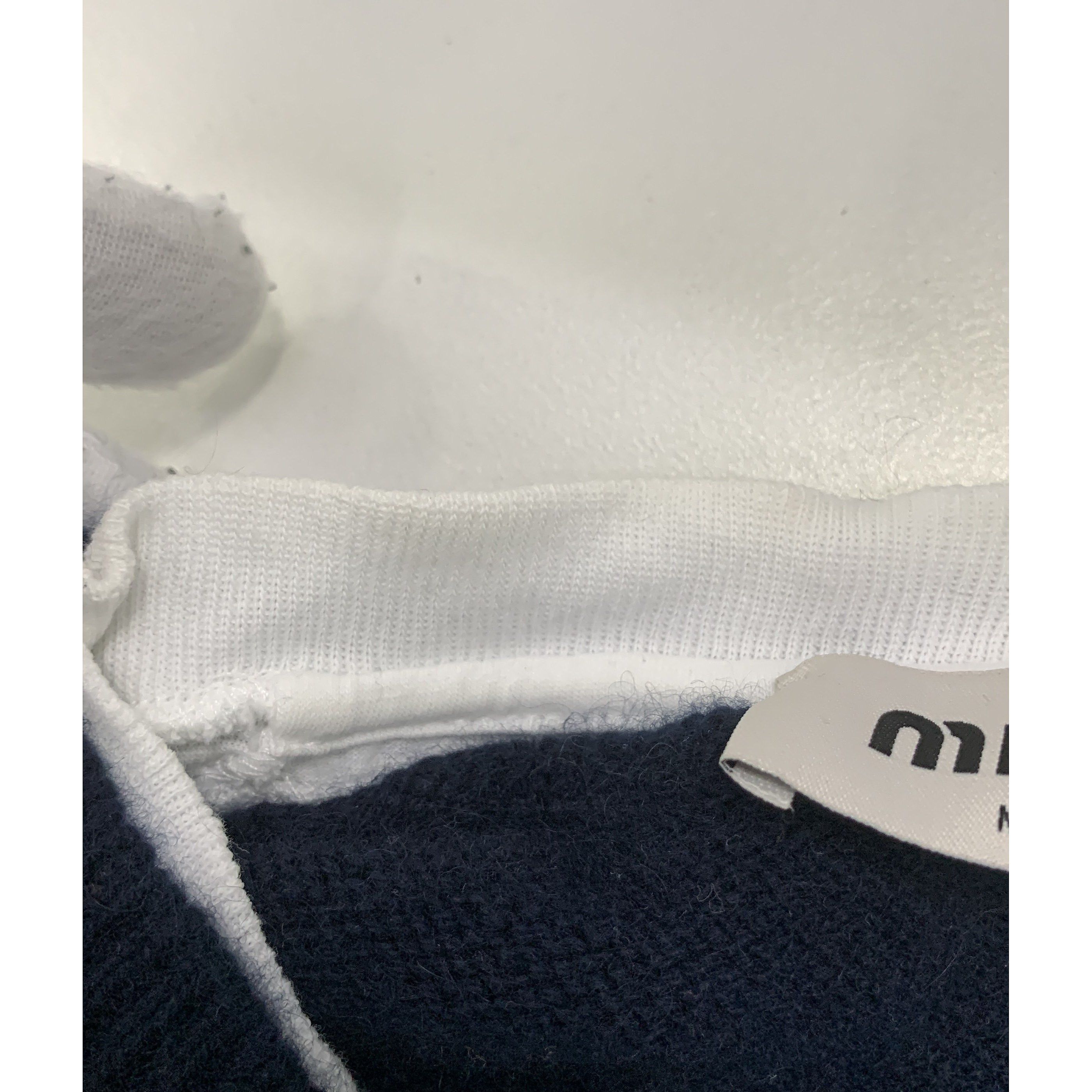 Miu Miu Miu Miu Logo Cashmere Short Sleeve Sweater Size 38 Size XS / US 0-2 / IT 36-38 - 4 Thumbnail
