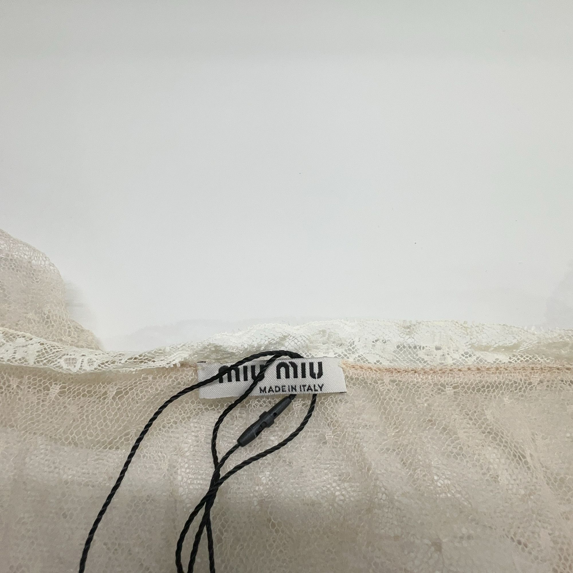 Miu Miu Miu Miu Lace Mesh Button Blouse Size 42 Size M / US 6-8 / IT 42-44 - 4 Thumbnail