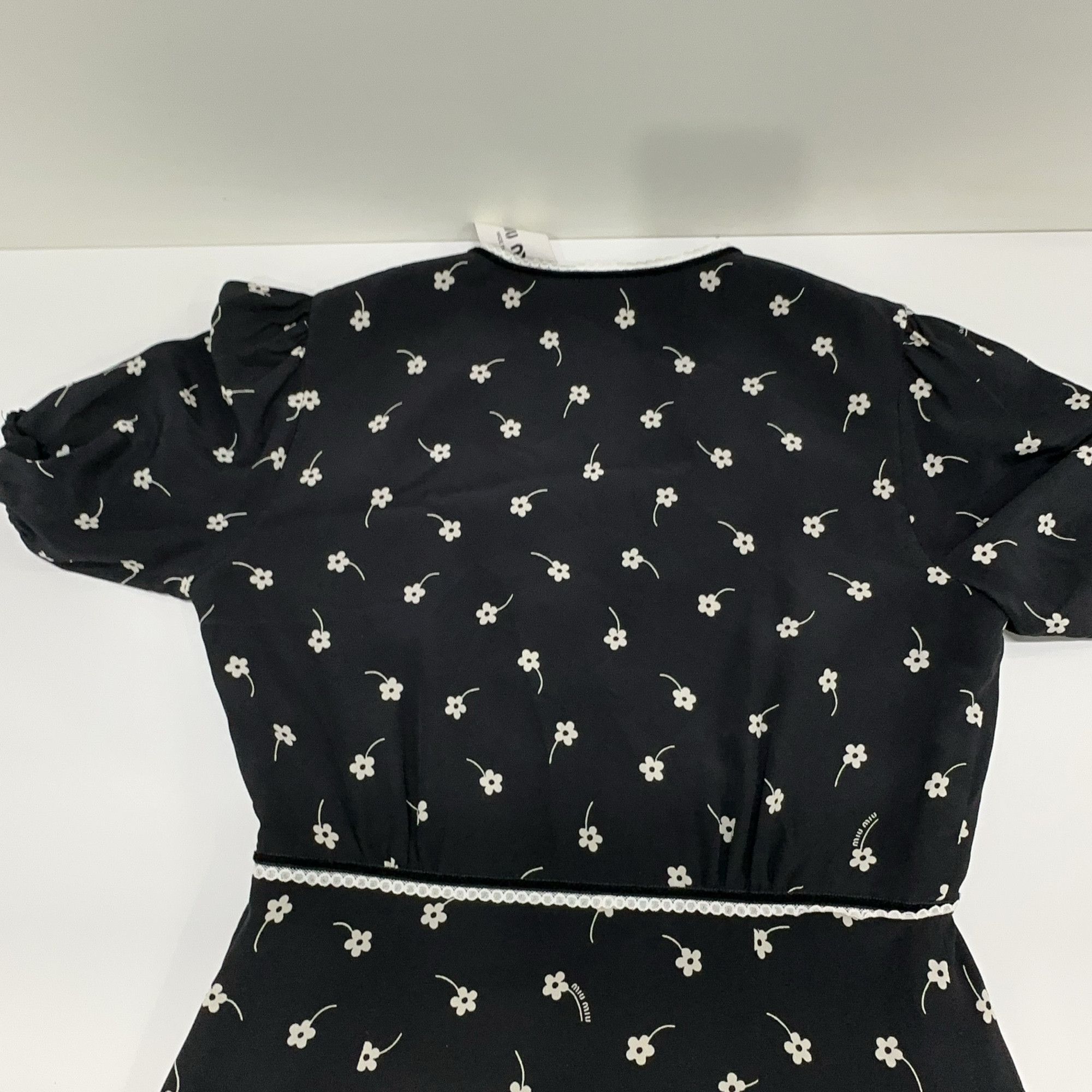 Miu Miu Miu Miu Floral Silk V-Neck Dress Size 40 Size S / US 4 / IT 40 - 13 Thumbnail