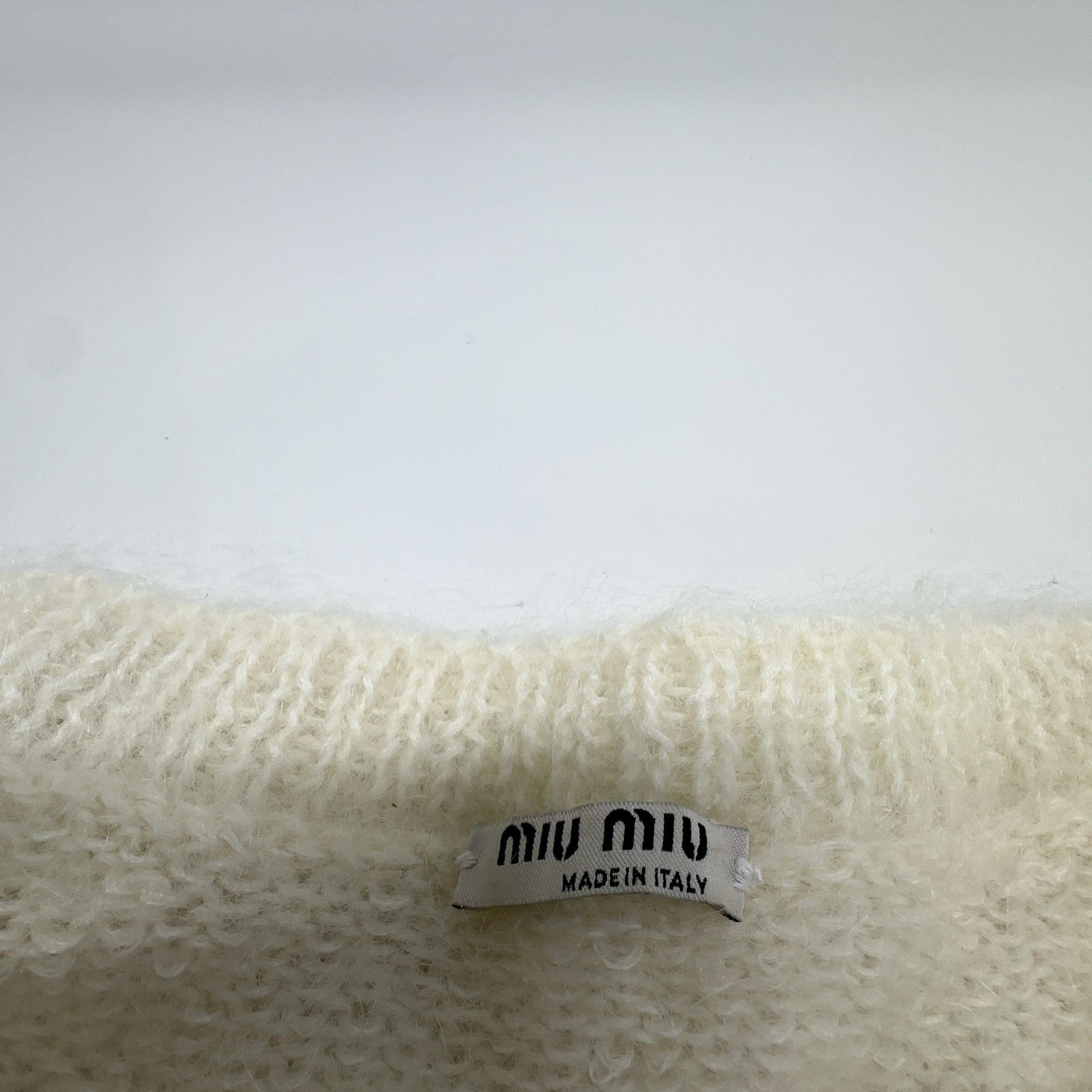Miu Miu Miu Miu Mohair Button Cardigan White Size 38 Size XS / US 0-2 / IT 36-38 - 3 Thumbnail