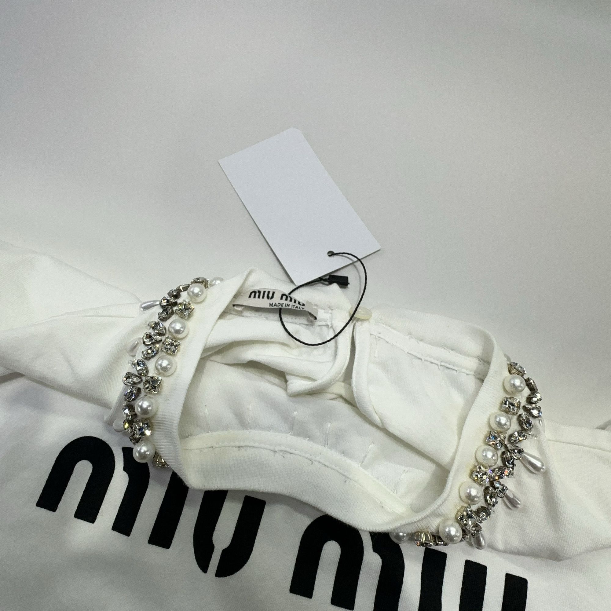 Miu Miu MIU MIU Embellished Collar T-Shirt Size XS Size XS / US 0-2 / IT 36-38 - 6 Thumbnail