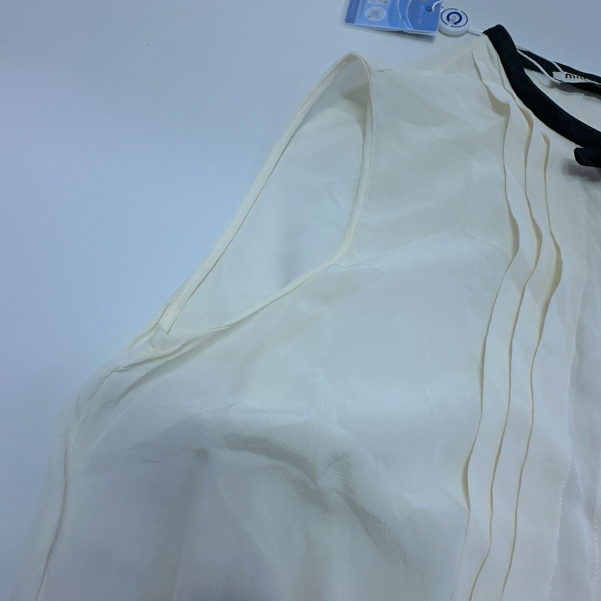 Miu Miu Miu Miu Bow Detail Sleeveless Blouse Size 38 Size XS / US 0-2 / IT 36-38 - 6 Thumbnail