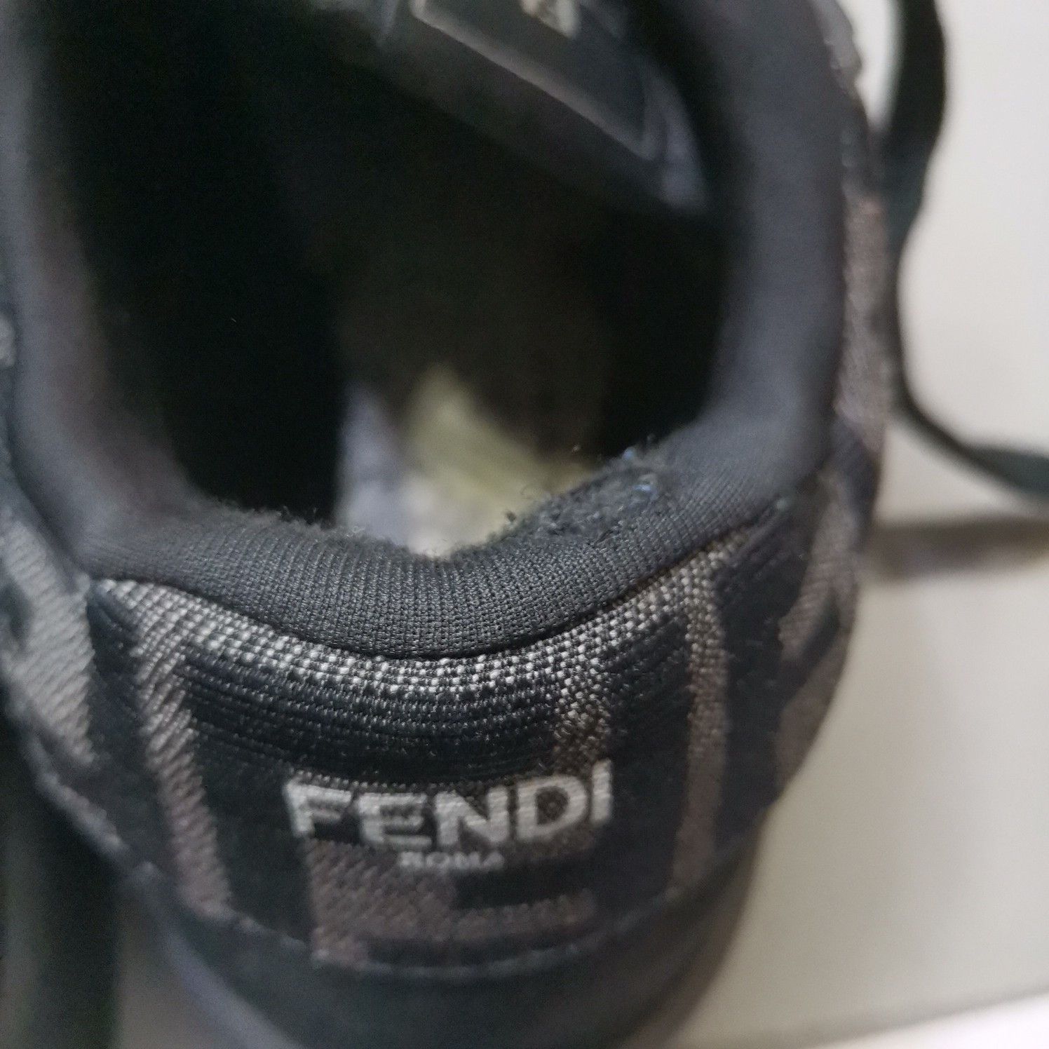 Fendi Fendi Match FF Logo Low-Top Sneakers US 6 Size US 6 / EU 39 - 10 Thumbnail