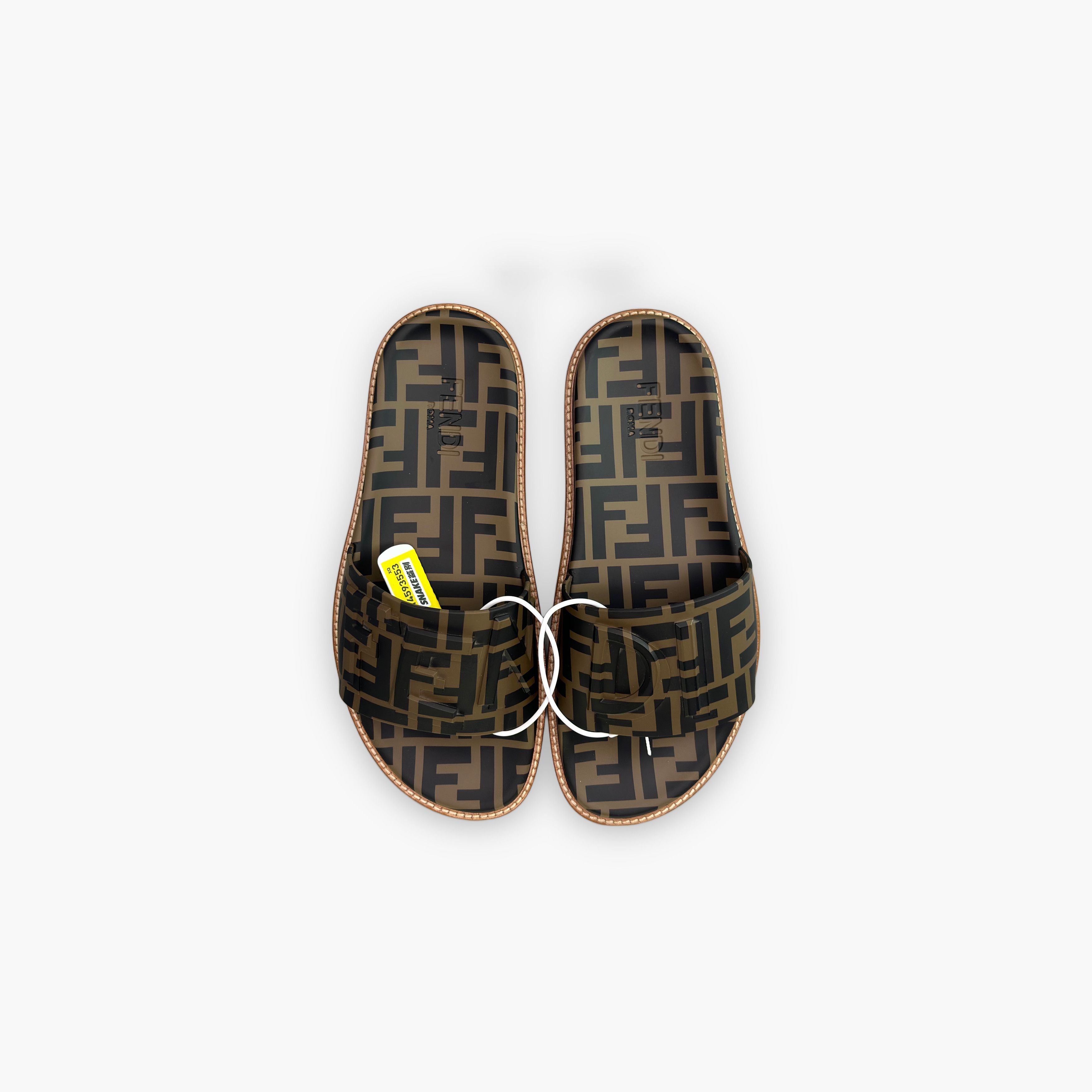 Fendi Fendi FF Logo Slides US 8 Size US 8 / EU 41 - 9 Thumbnail