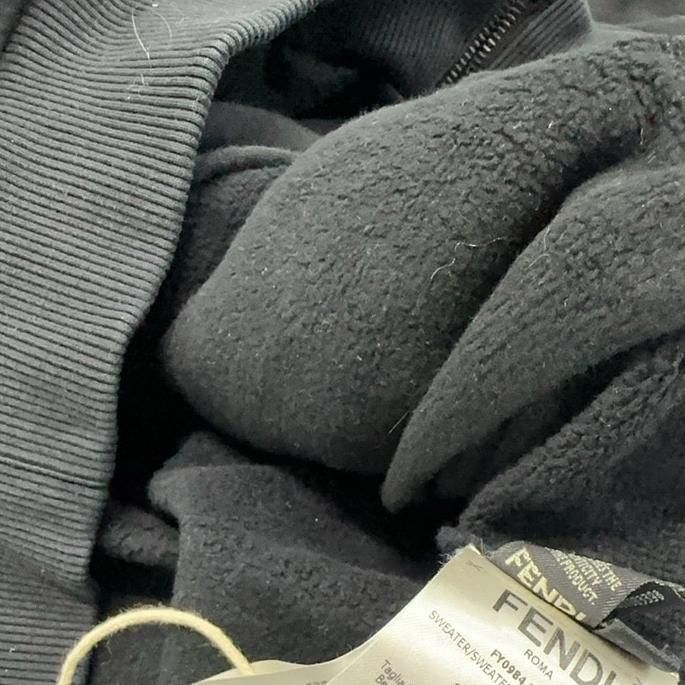 Fendi Fendi Logo Zip Up Hoodie Size L Size US L / EU 52-54 / 3 - 9 Thumbnail