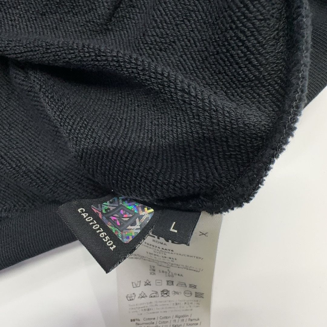 Fendi Fendi Geometric Print Hoodie Size L Size US L / EU 52-54 / 3 - 3 Thumbnail