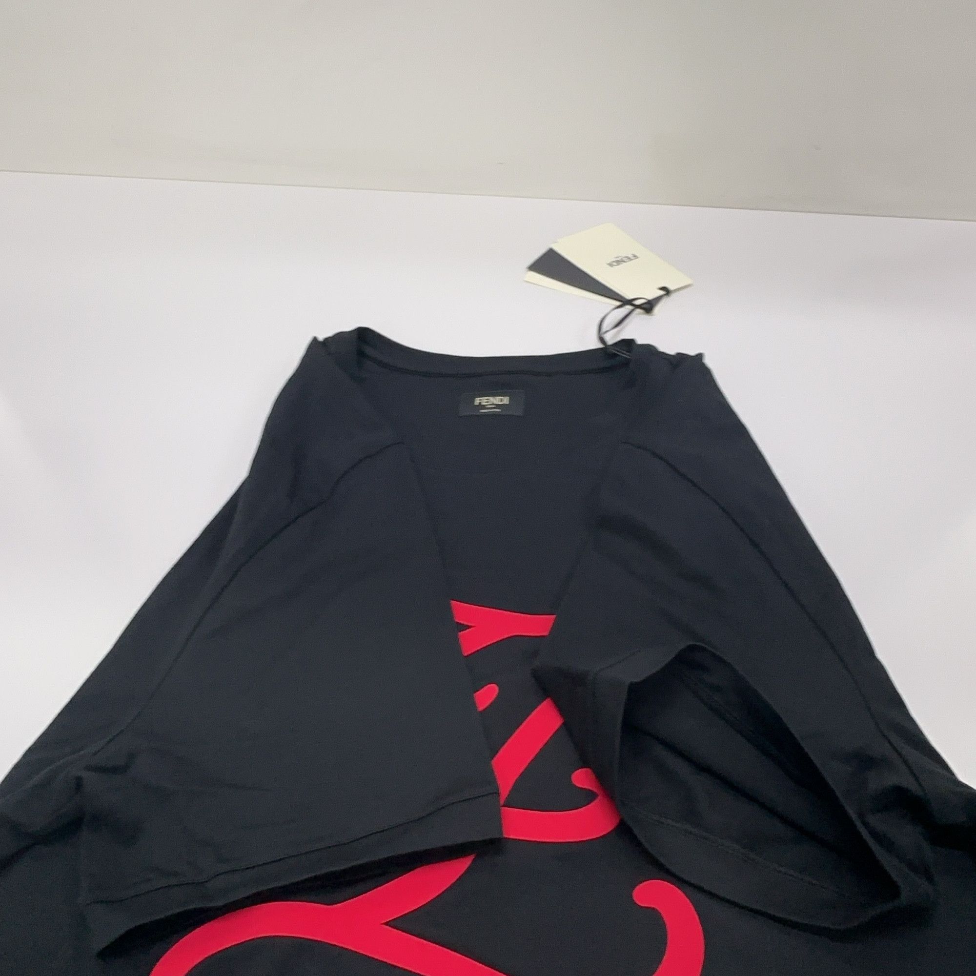 Fendi Fendi Karligraphy Logo T-Shirt Size XL Size US XL / EU 56 / 4 - 10 Thumbnail
