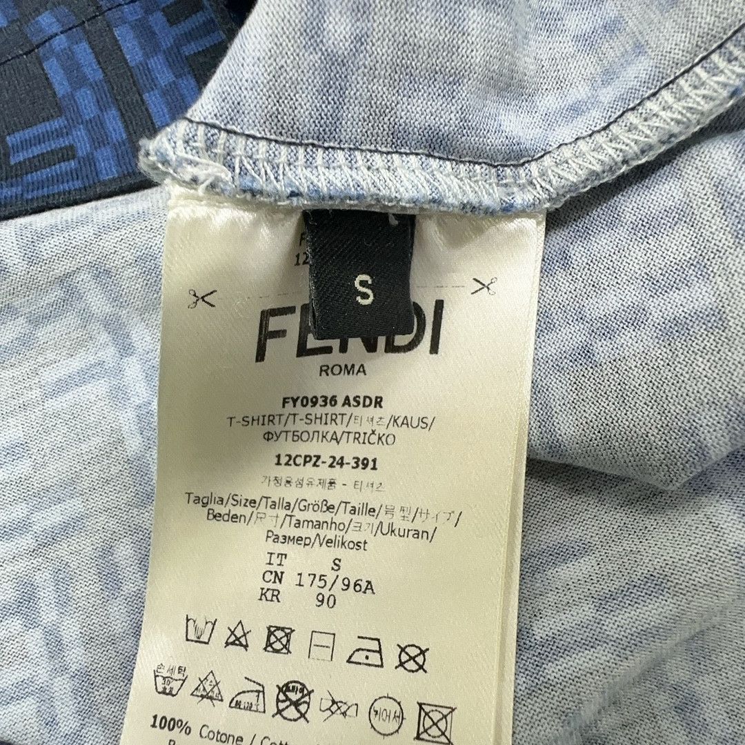 Fendi Fendi FF Logo Pattern T-Shirt Size S Size US S / EU 44-46 / 1 - 4 Thumbnail