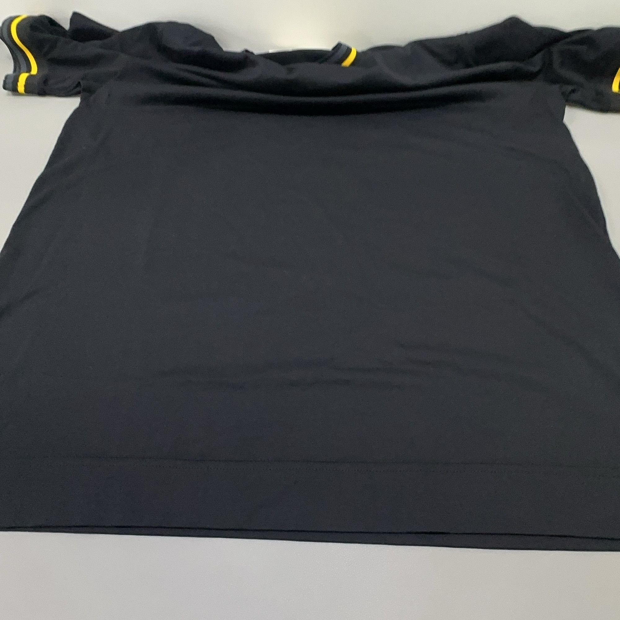Fendi Fendi Roma Striped Trim T-Shirt Size L Size US L / EU 52-54 / 3 - 9 Thumbnail