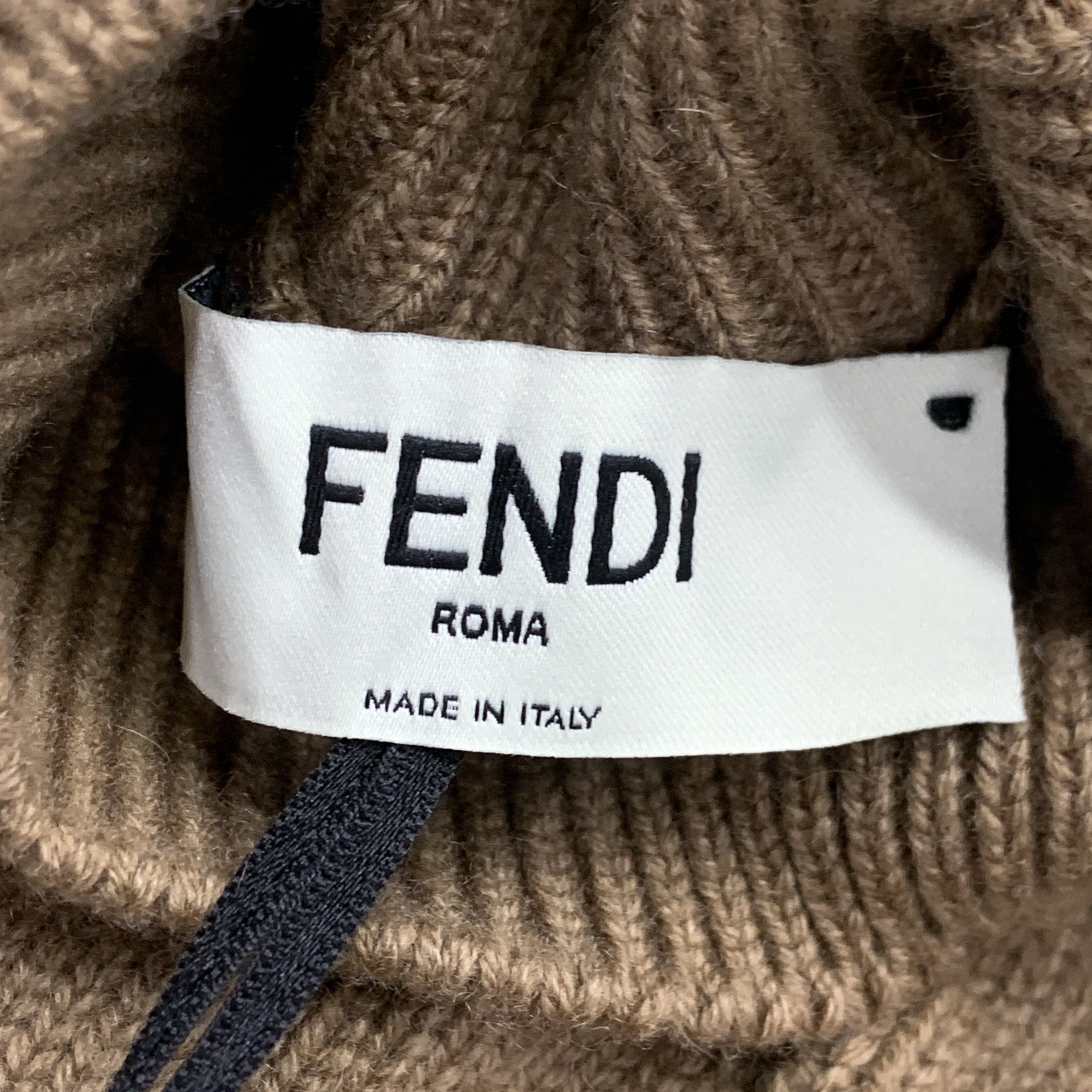 Fendi Fendi Logo High Neck Cashmere Sweater IT 38 Size XS / US 0-2 / IT 36-38 - 3 Thumbnail