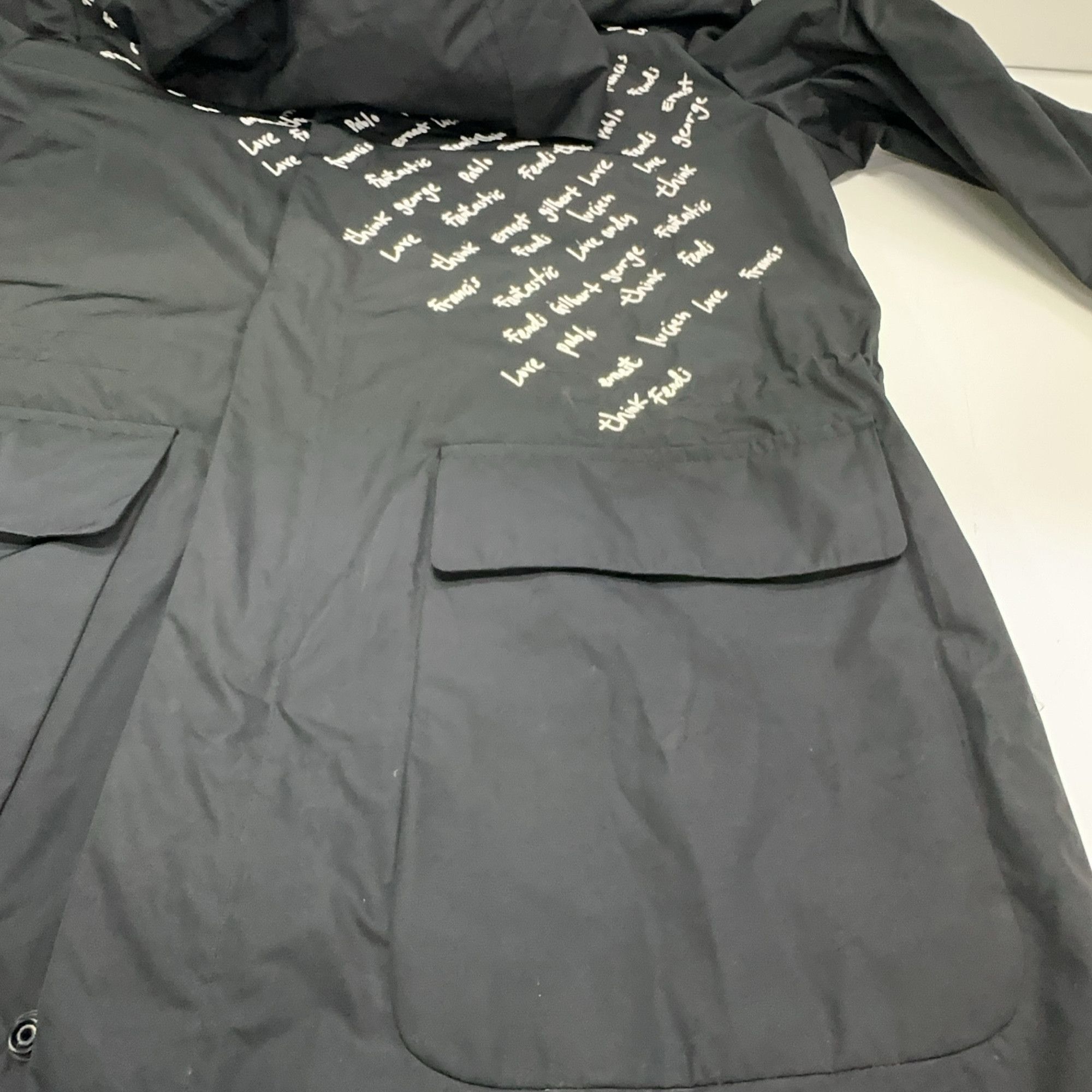 Fendi Fendi Graffiti Print Raincoat Size M Size US M / EU 48-50 / 2 - 12 Thumbnail