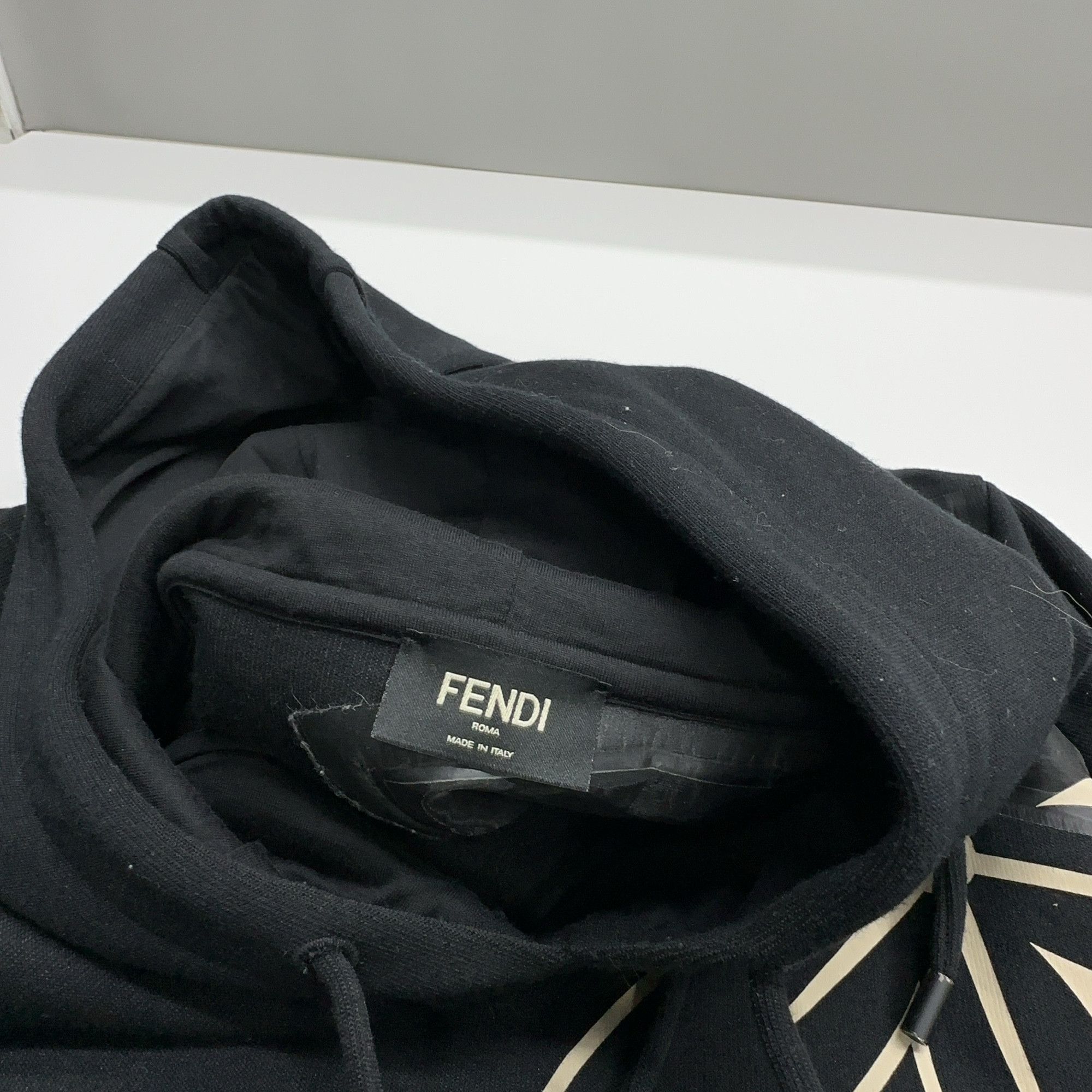 Fendi Fendi Floral Print Hoodie Size XL Size US XL / EU 56 / 4 - 4 Thumbnail