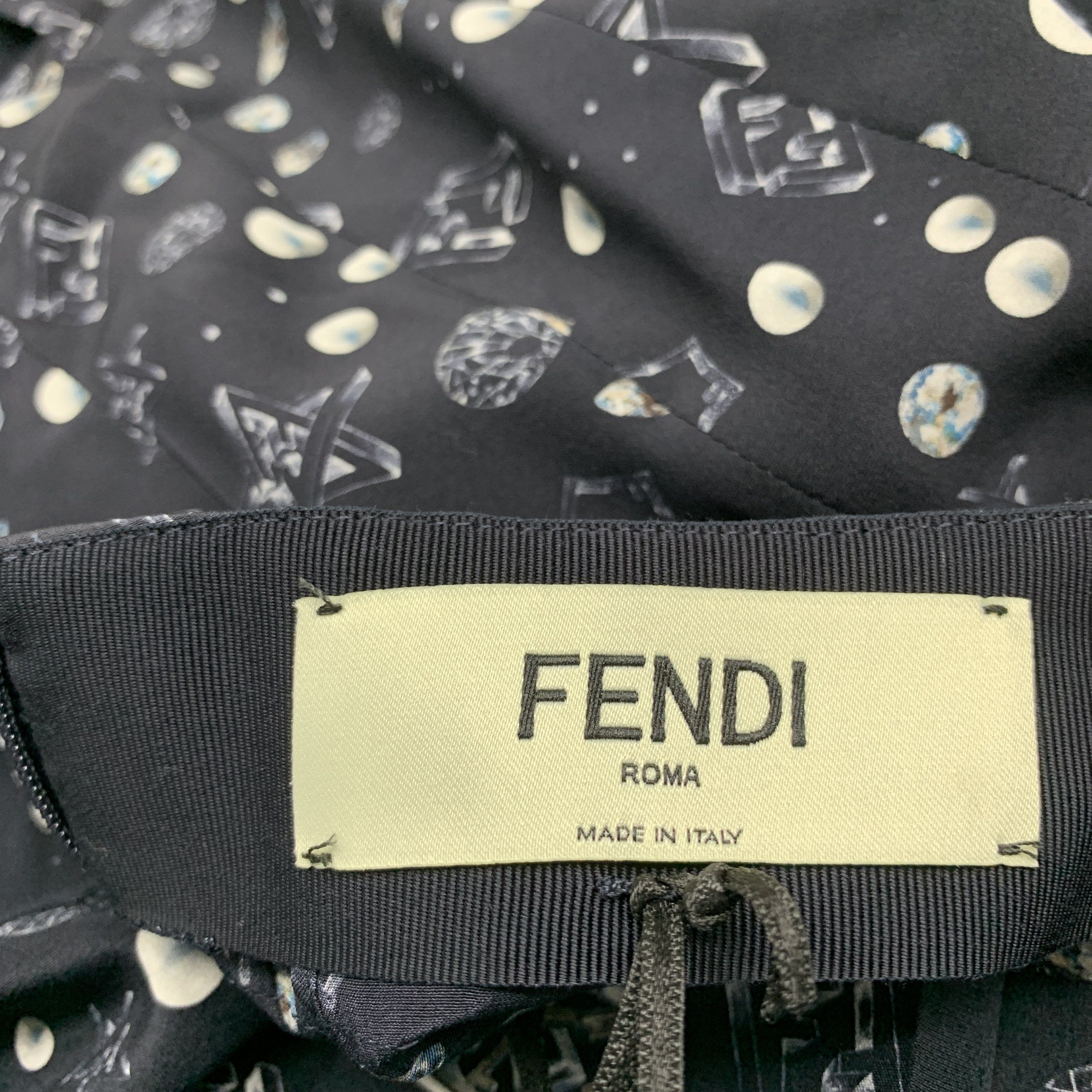 Fendi Fendi Star Print Silk Midi Skirt Size IT 36 Size 25" / US 0 / IT 36 - 3 Thumbnail
