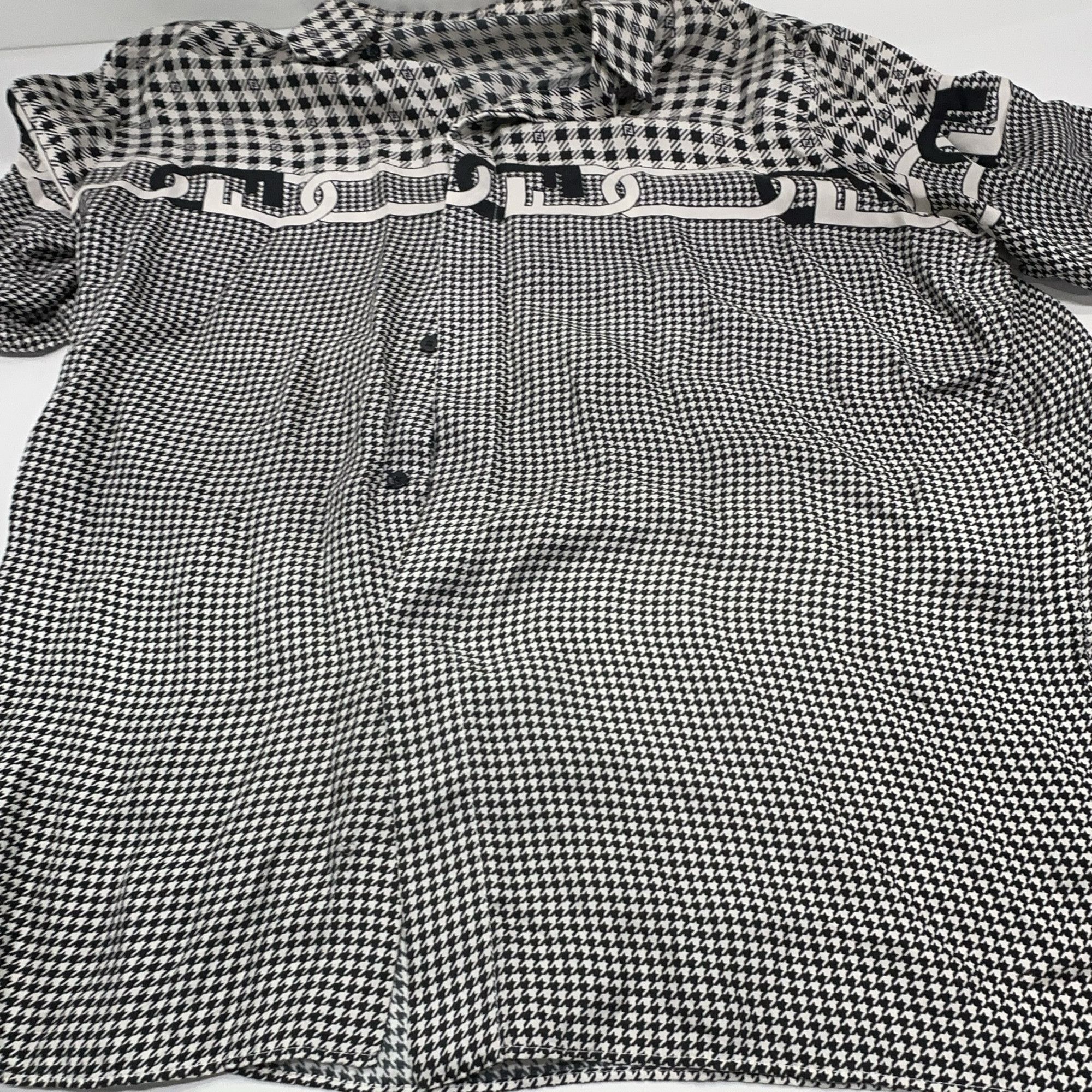 Fendi Fendi Houndstooth Silk Short Sleeve Shirt Size S Size US S / EU 44-46 / 1 - 6 Thumbnail
