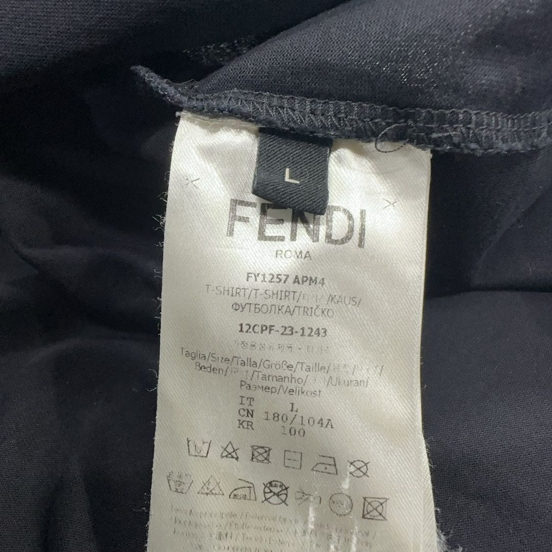 Fendi Fendi FF Monogram Pocket T-Shirt Size L Size US L / EU 52-54 / 3 - 4 Thumbnail