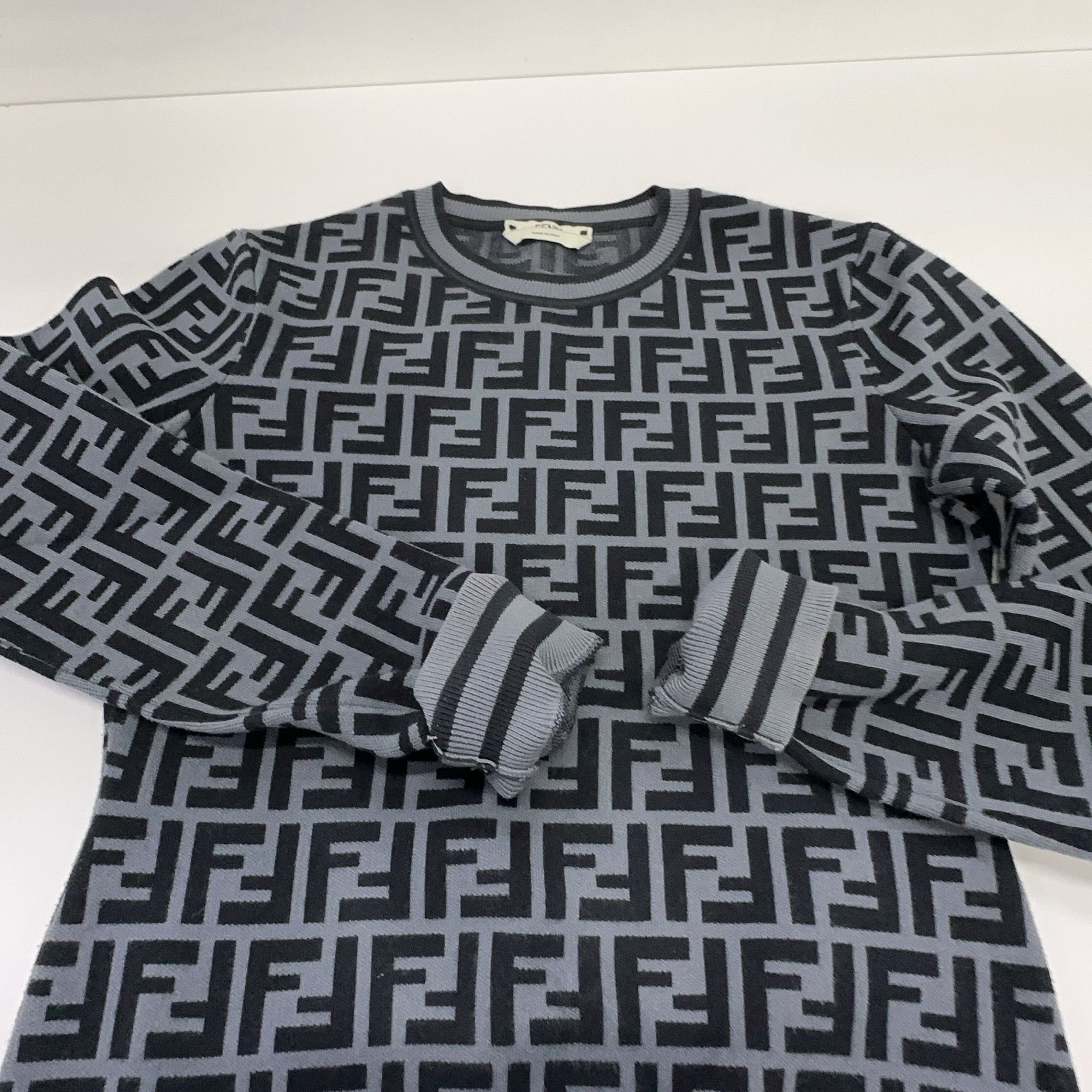 Fendi Fendi FF Monogram Sweater Size 36 Size XS / US 0-2 / IT 36-38 - 9 Thumbnail
