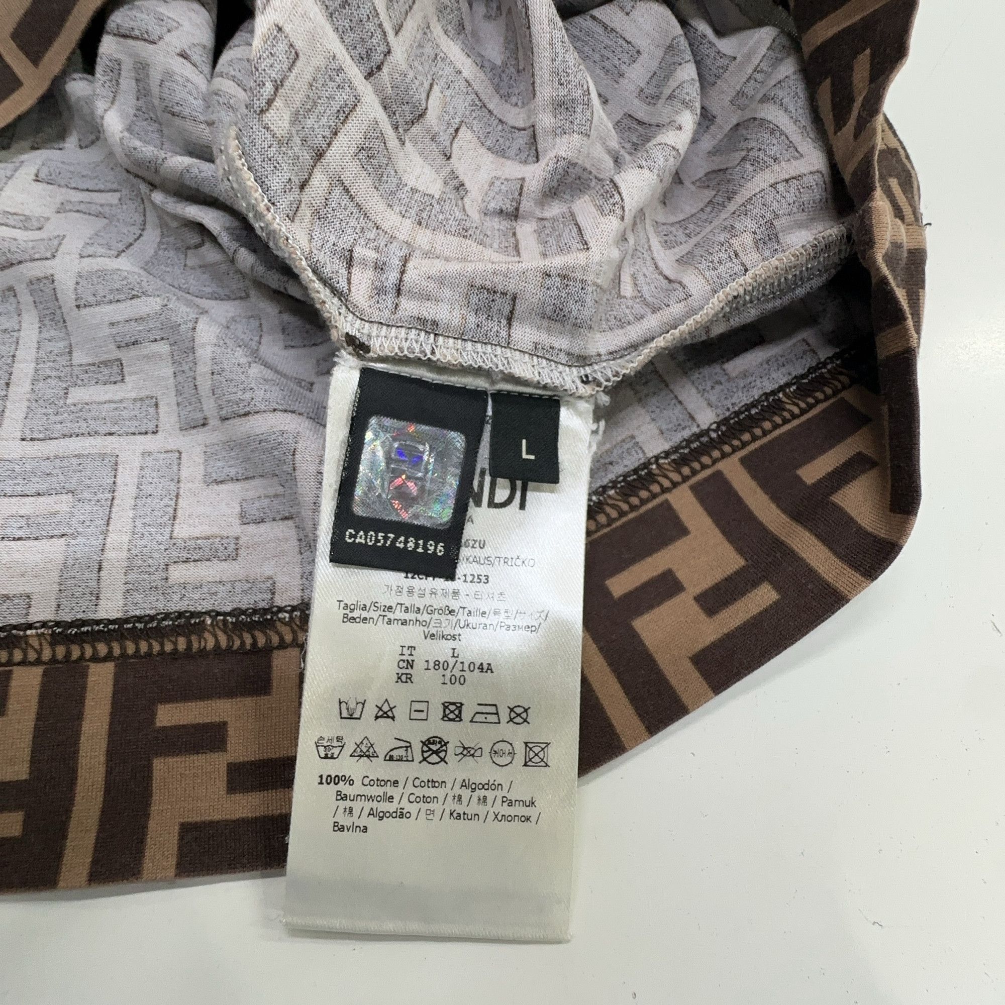 Fendi Fendi Zucca Print Logo T-Shirt Size L Size US L / EU 52-54 / 3 - 4 Thumbnail