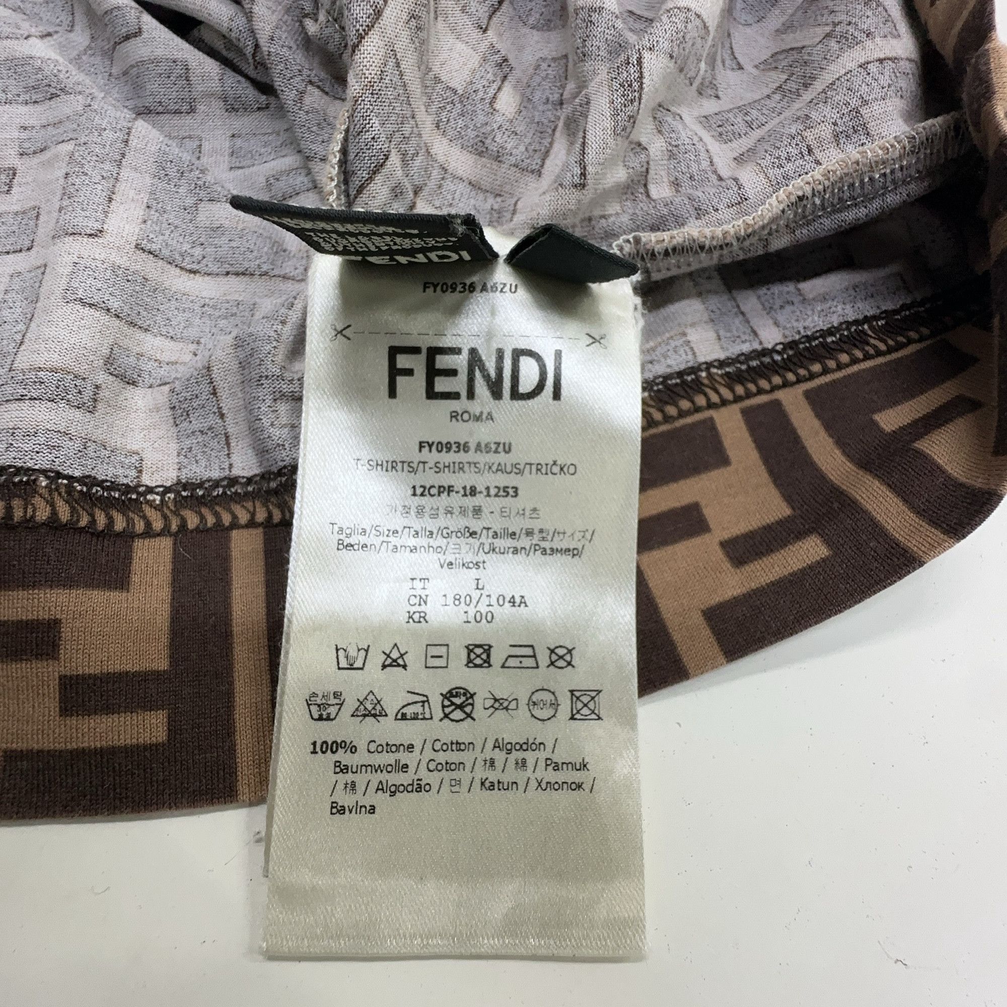 Fendi Fendi Zucca Print Logo T-Shirt Size L Size US L / EU 52-54 / 3 - 5 Thumbnail
