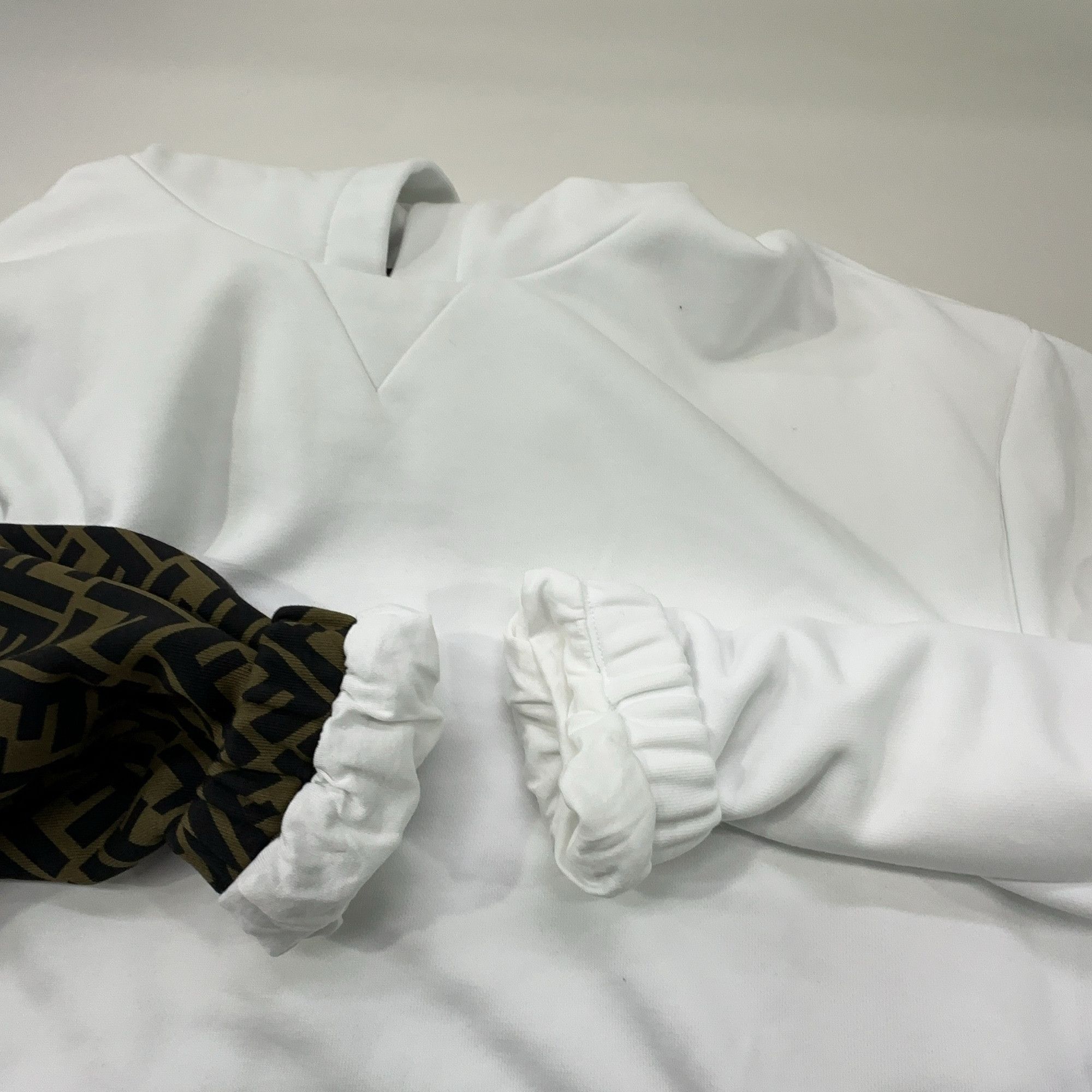 Fendi Fendi FF Logo Panel Hoodie Size S Size US S / EU 44-46 / 1 - 7 Thumbnail