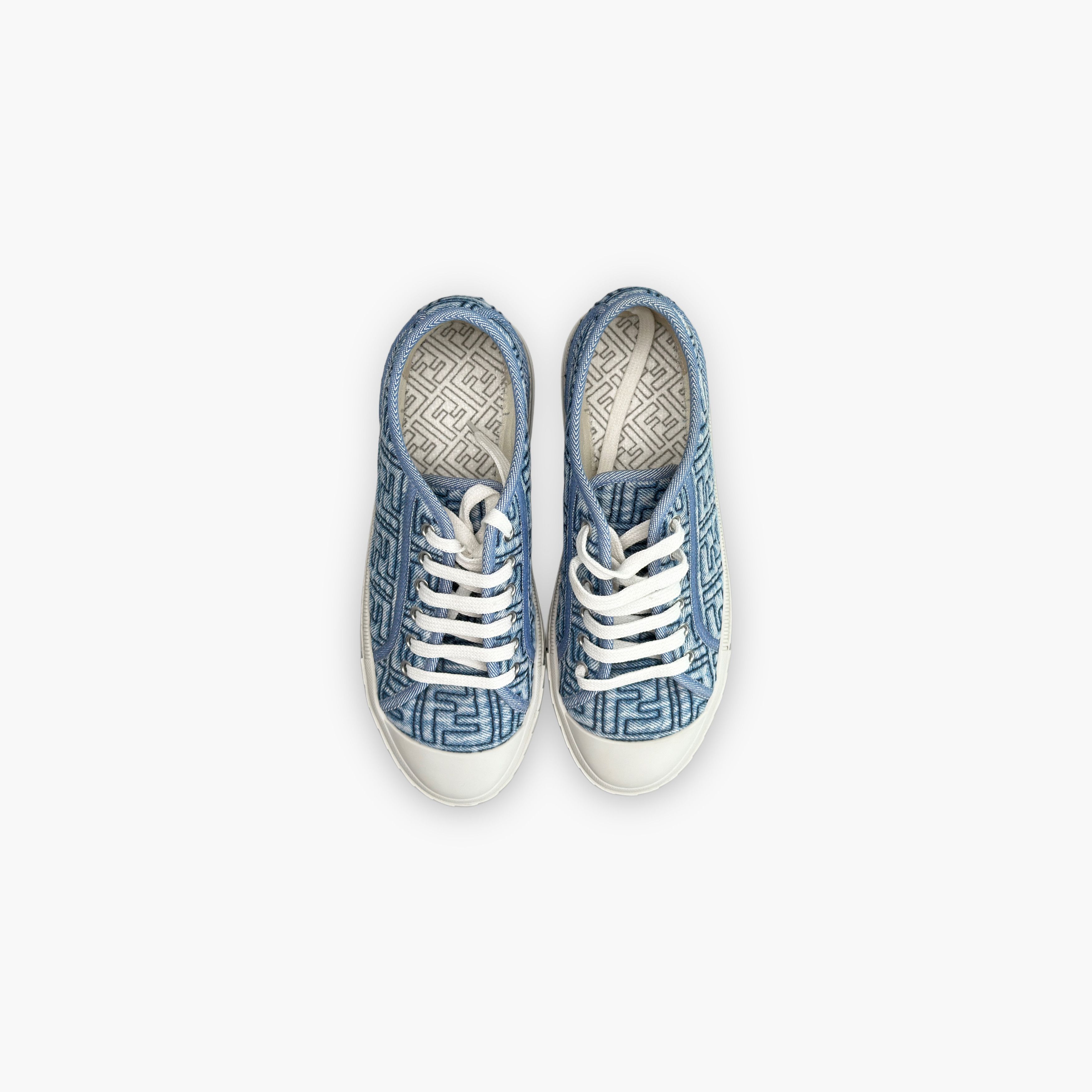 Fendi Fendi FF Monogram Denim Low-Top Sneakers Size 37 Size US 7 / IT 37 - 9 Thumbnail