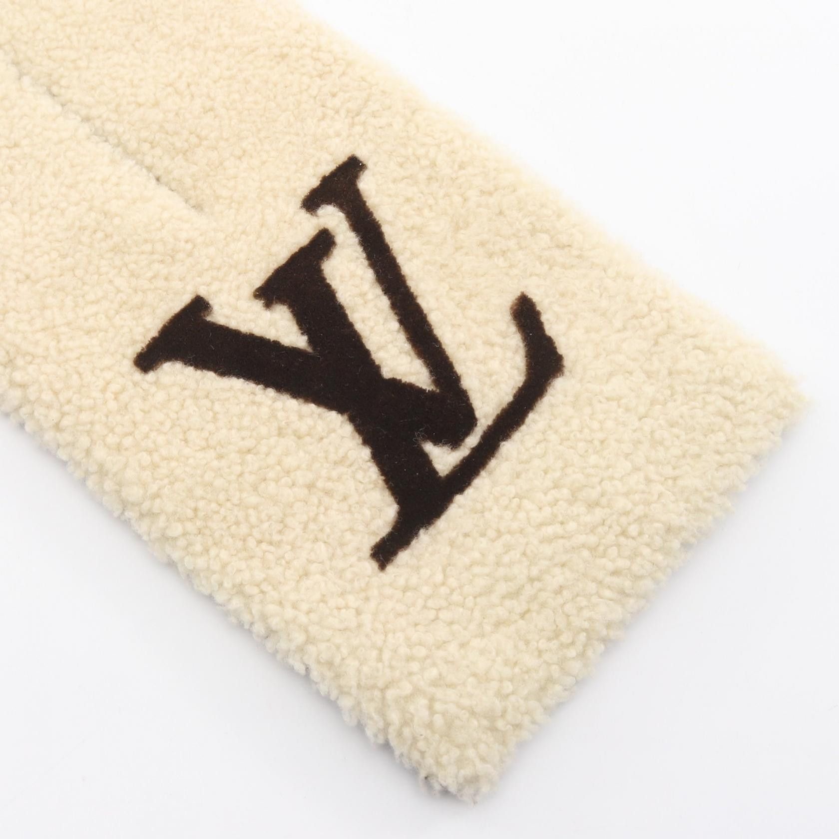 Louis Vuitton Louis Vuitton Louis Vuitton Echarpe Ski Silk Shearling Scarf Textile Scarf M79229 DUTY FREE for USA Size ONE SIZE - 2 Thumbnail