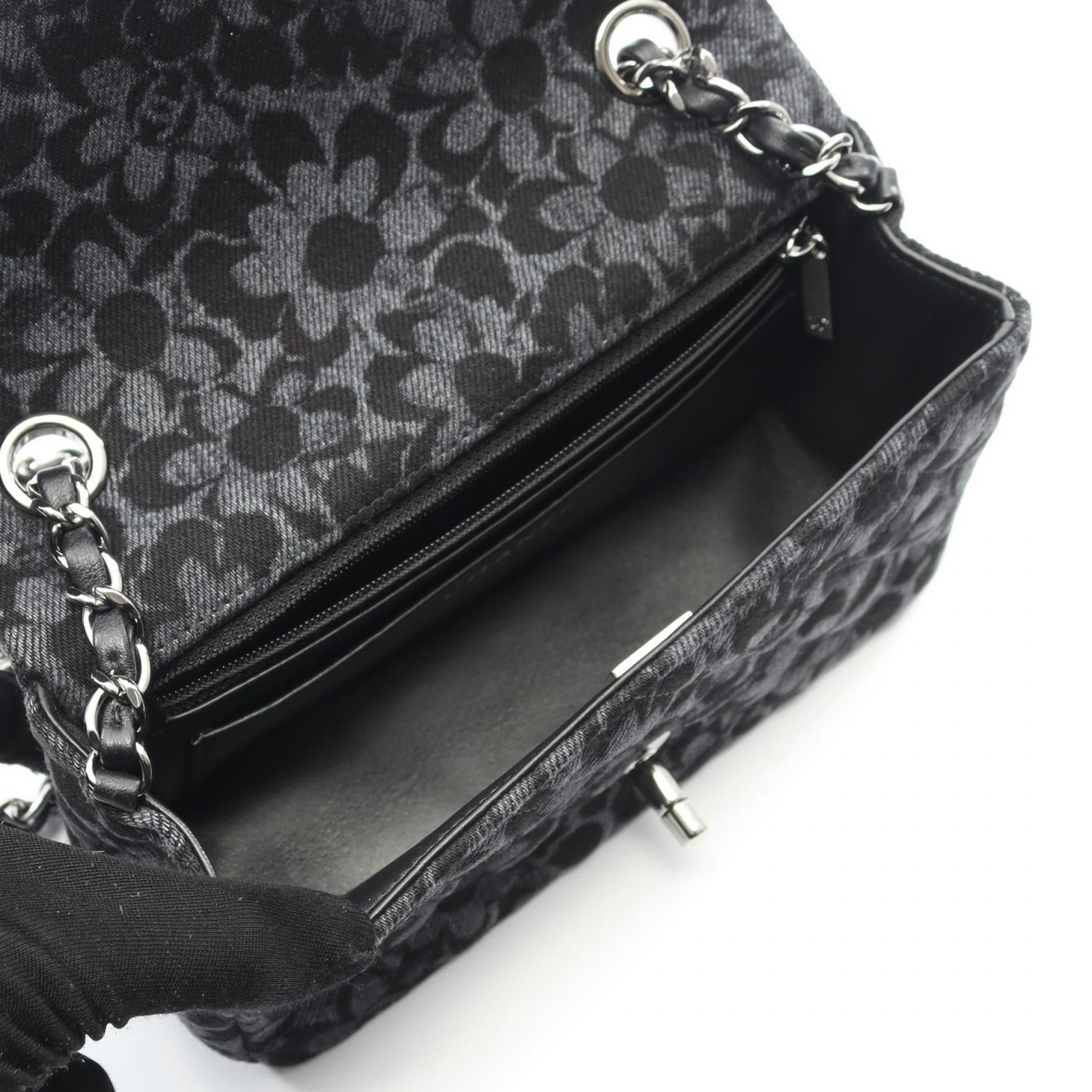 Chanel Chanel CHANEL Mini Matelasse20 Denim Shoulder Bag Textile Shoulder Bag DUTY FREE for USA Size ONE SIZE - 3 Thumbnail