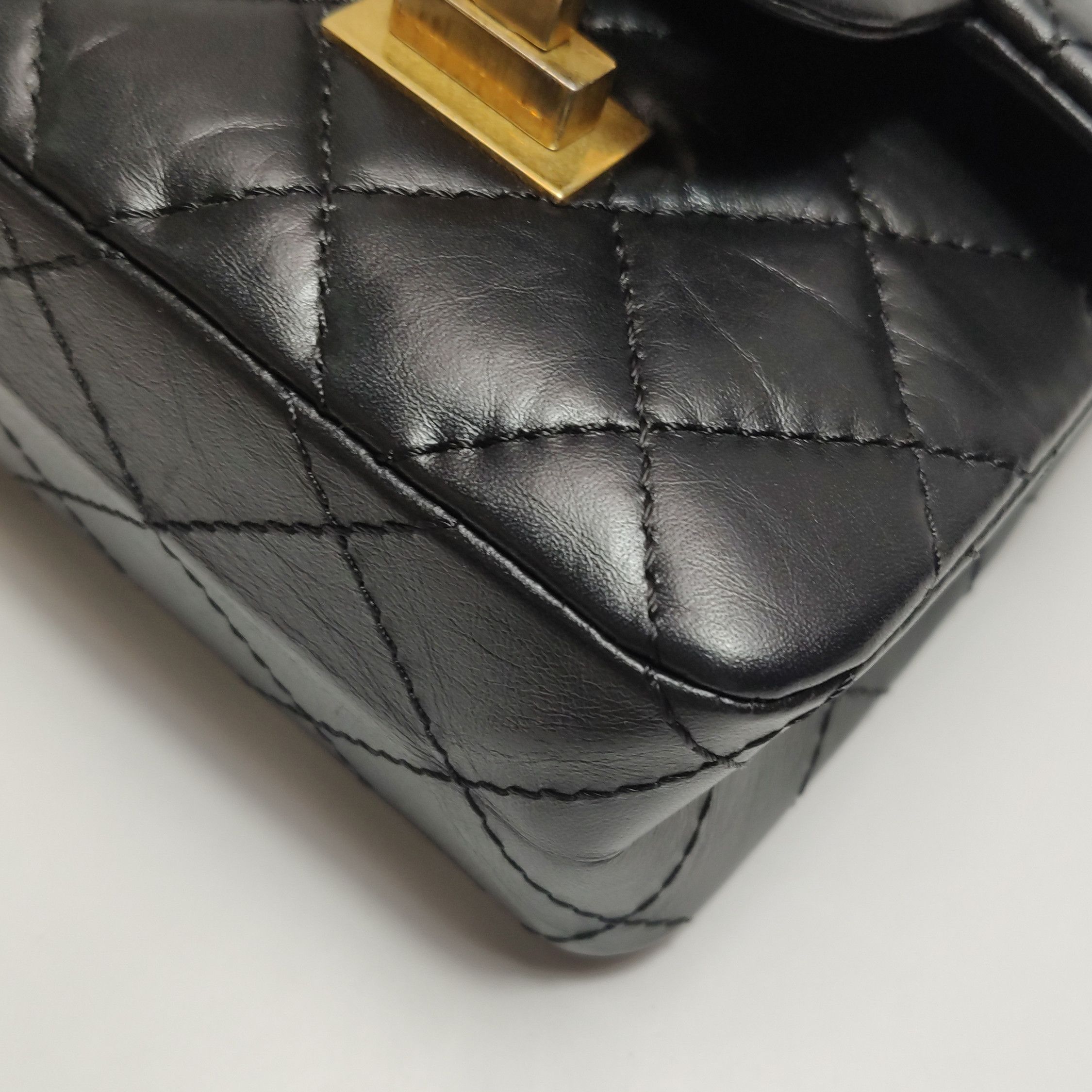 Chanel Chanel Women os Shoulder Bags Size ONE SIZE - 24 Thumbnail