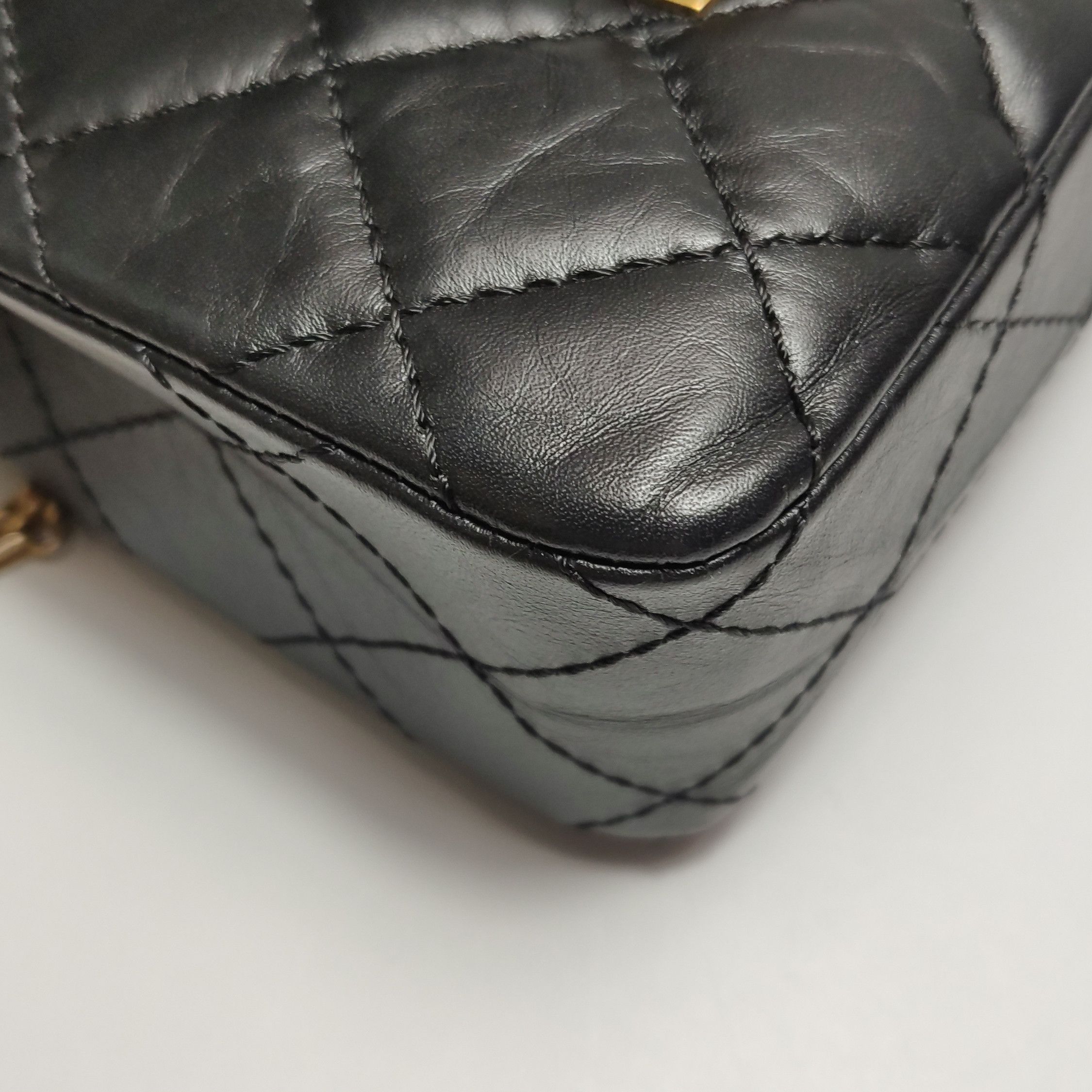 Chanel Chanel Women os Shoulder Bags Size ONE SIZE - 23 Thumbnail